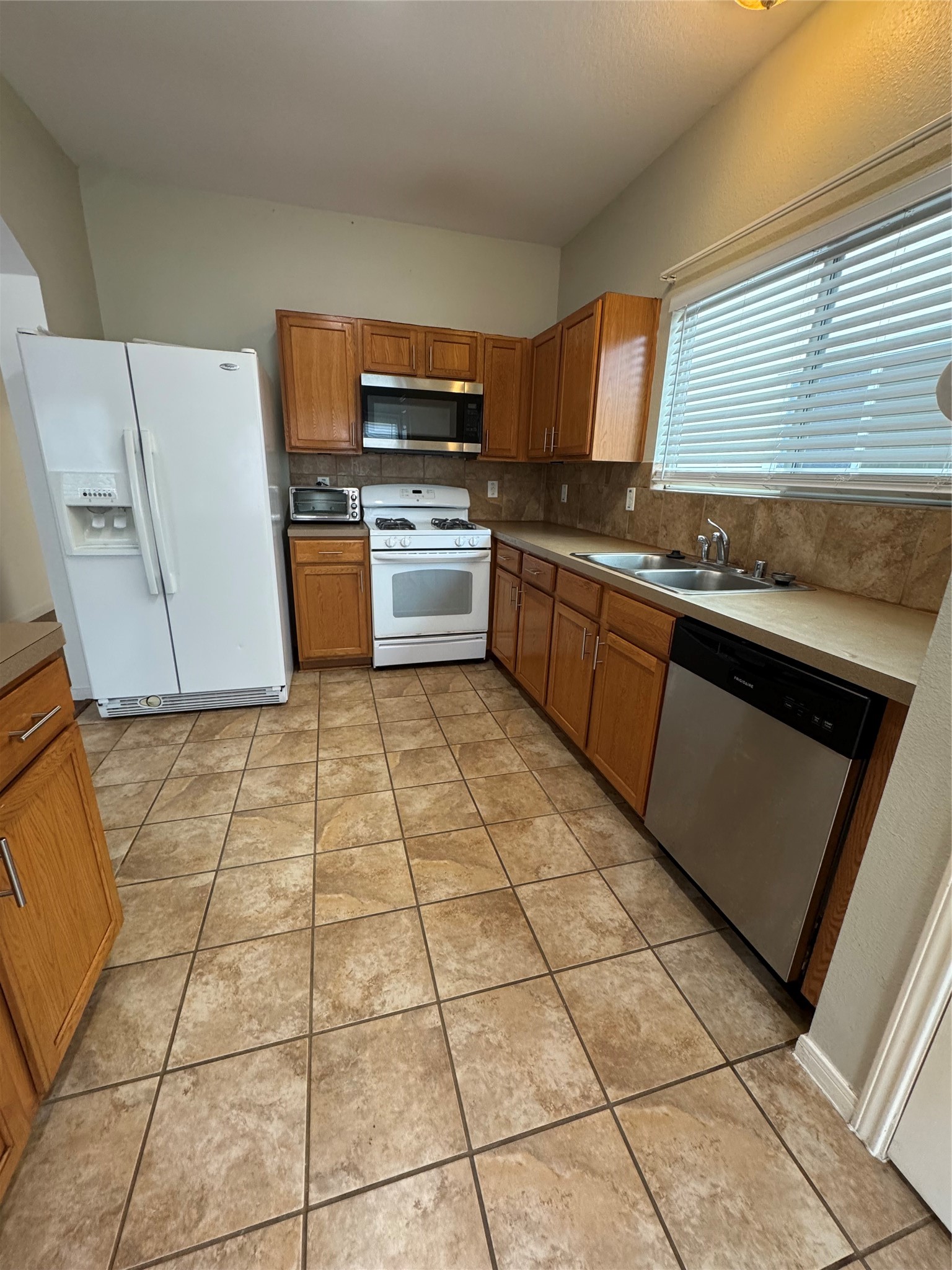 20507 Providence Point Drive Property Photo 24