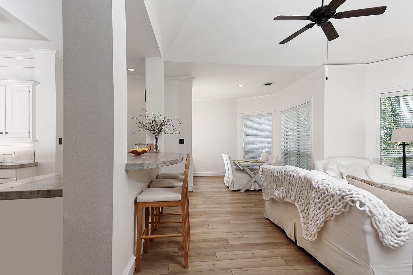 27 Acorn Cluster Court Property Photo 15