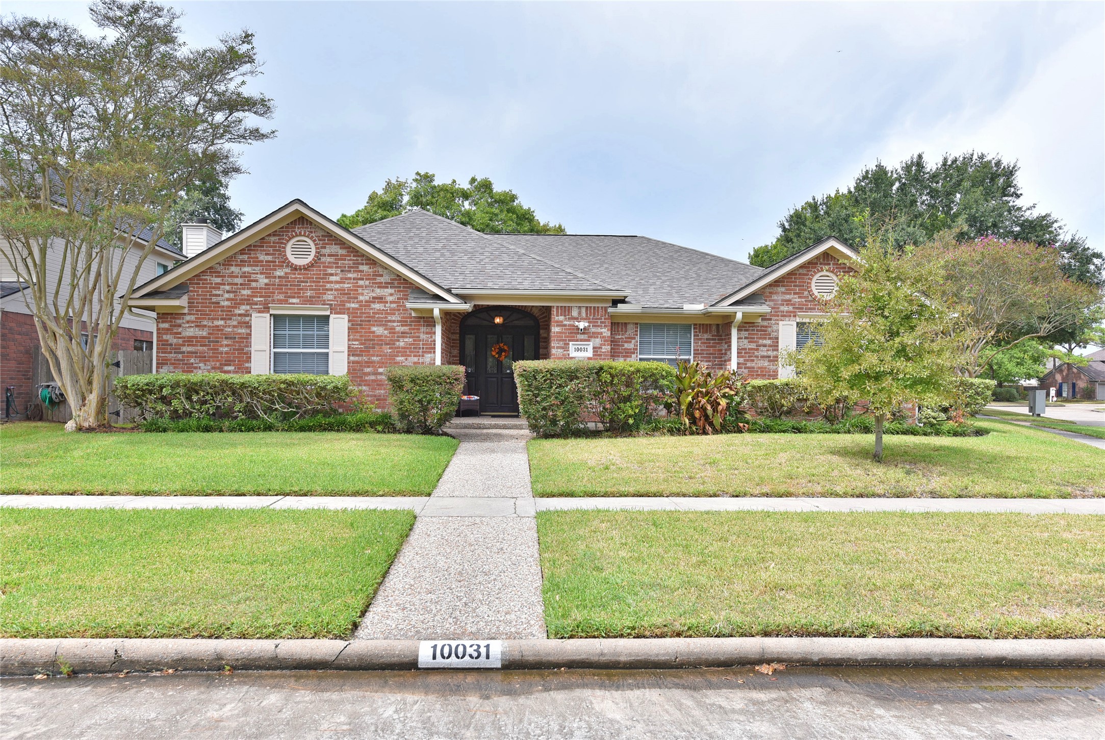 10031 Cabin Creek Drive Property Photo 1