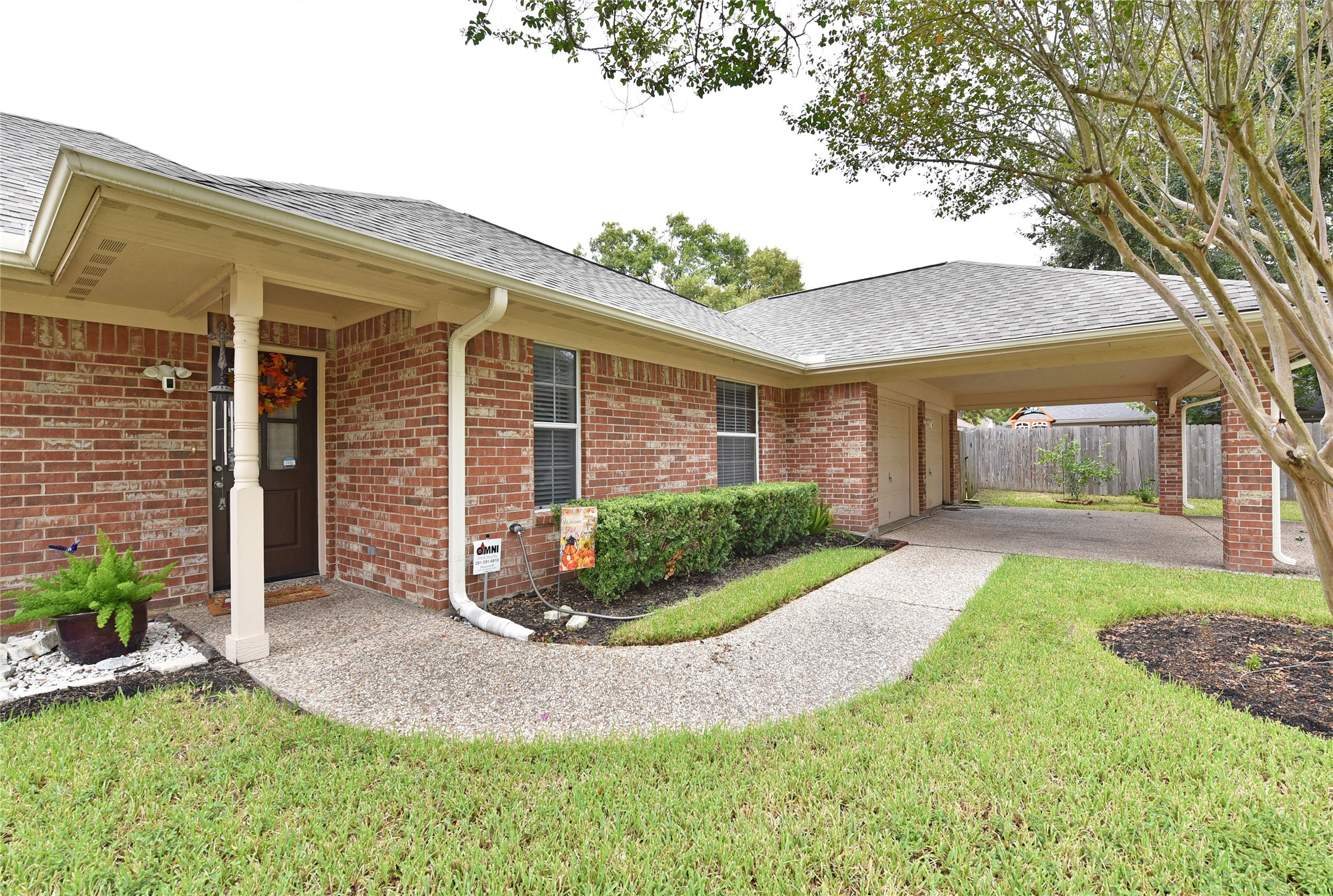 10031 Cabin Creek Drive Property Photo 4