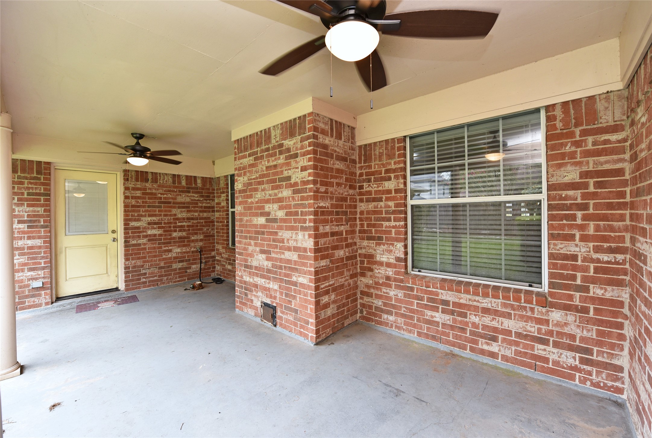 10031 Cabin Creek Drive Property Photo 28