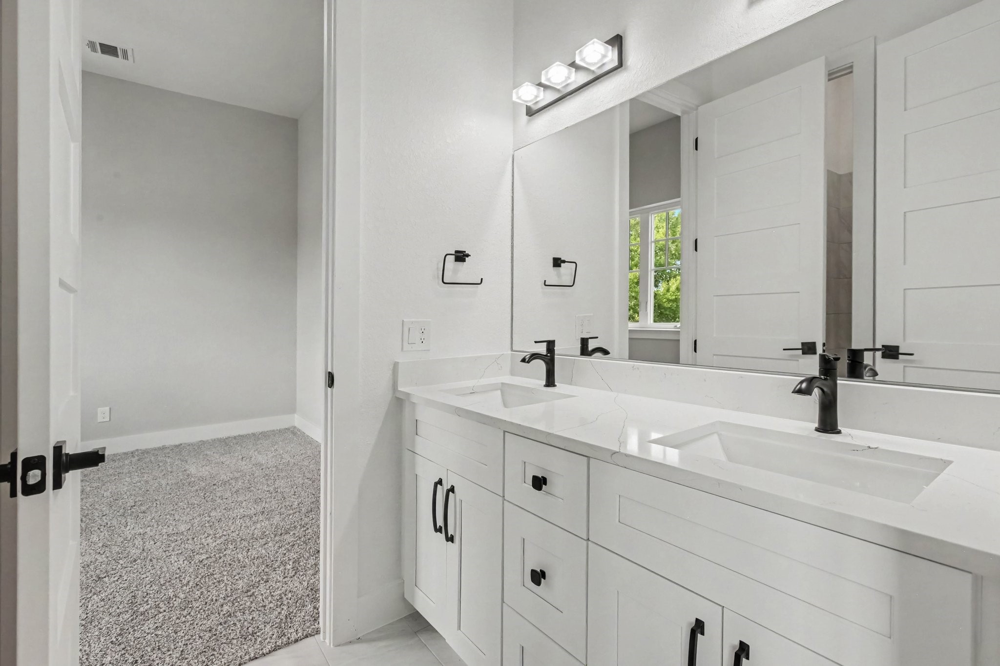 83 Bent Tree Lane Property Photo 18