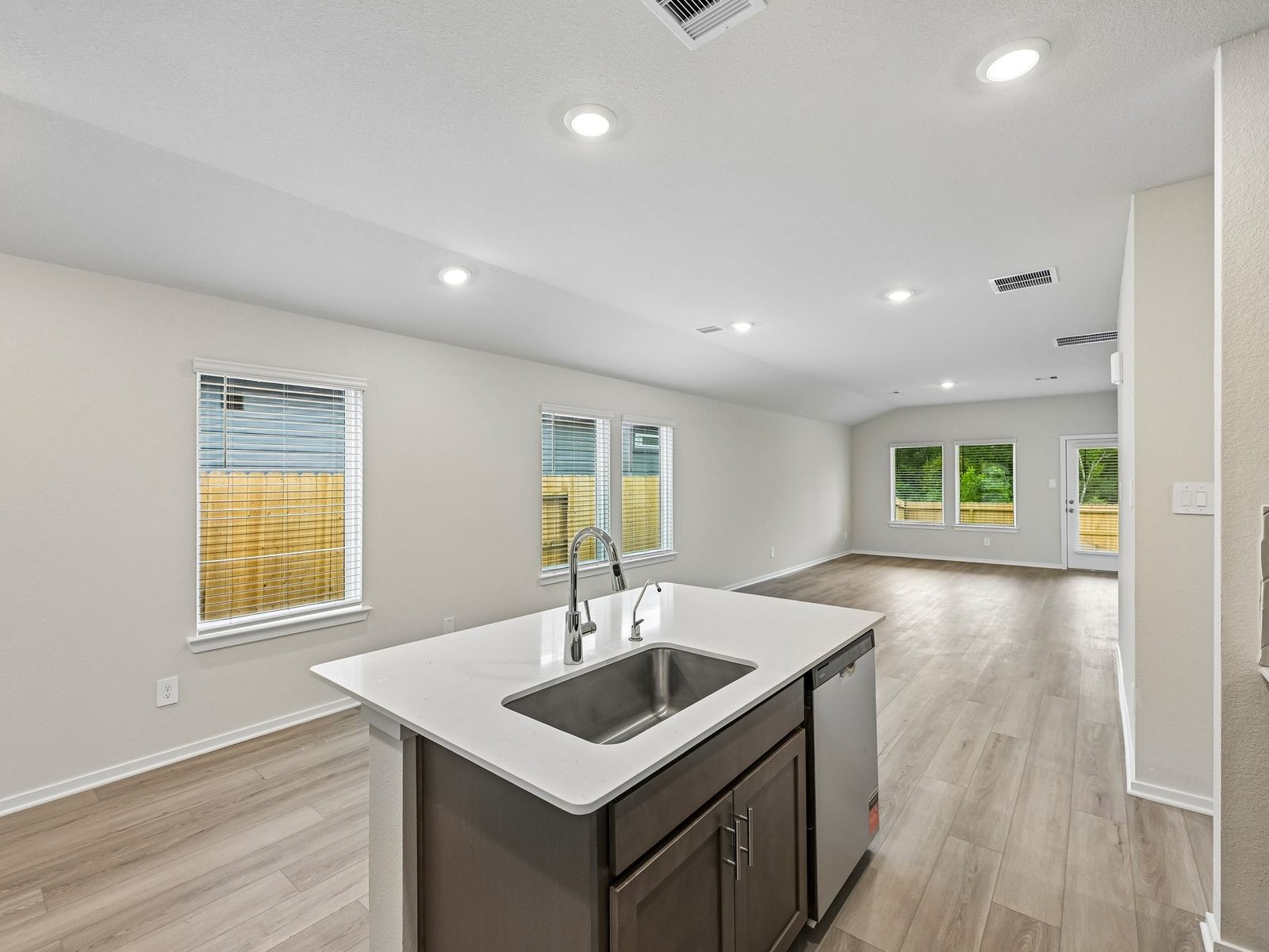 383 Sunrise Ranch Drive Property Photo 18