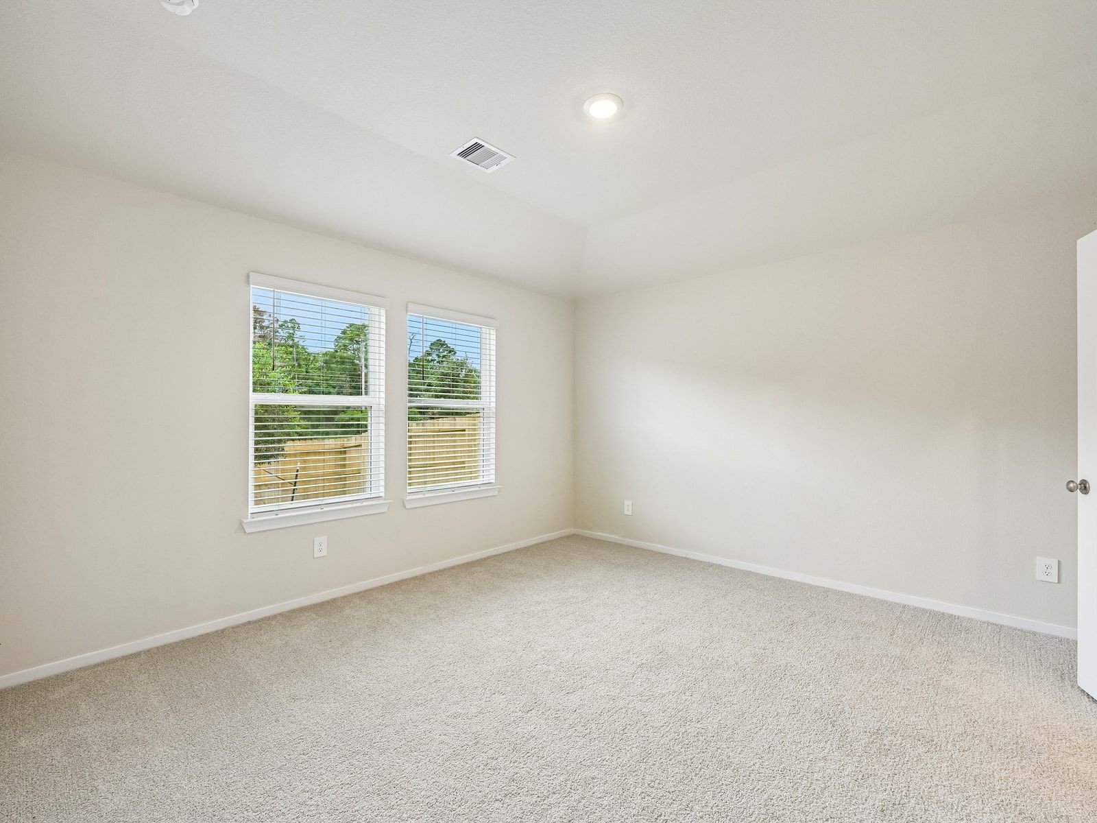 383 Sunrise Ranch Drive Property Photo 28