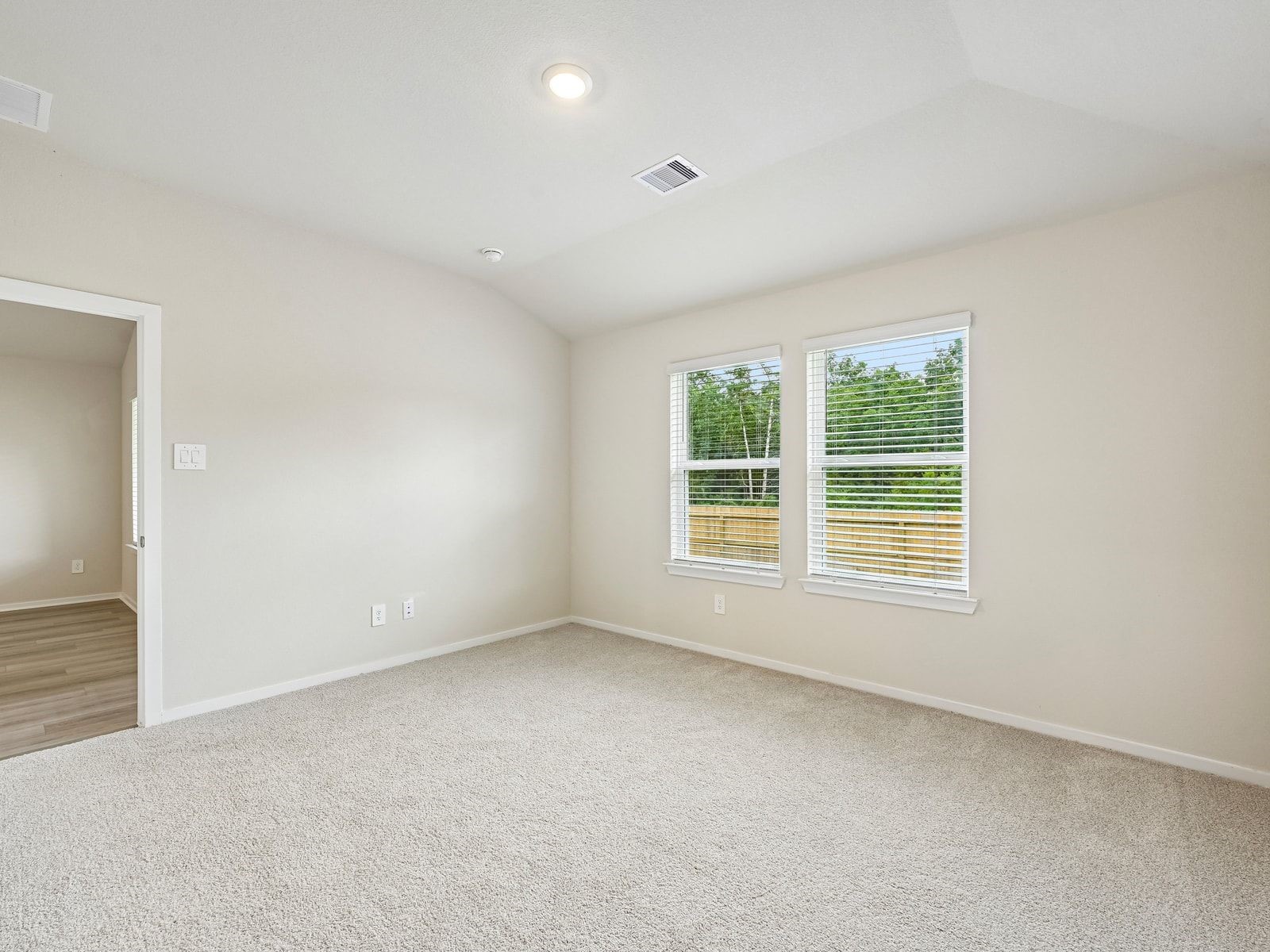 383 Sunrise Ranch Drive Property Photo 32