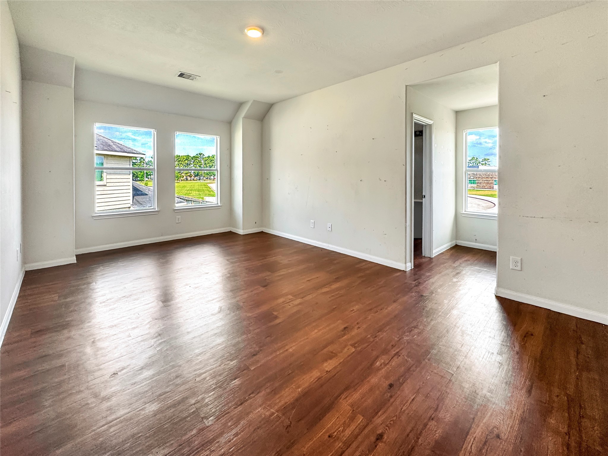 915 Redcrest Springs Court Property Photo 6