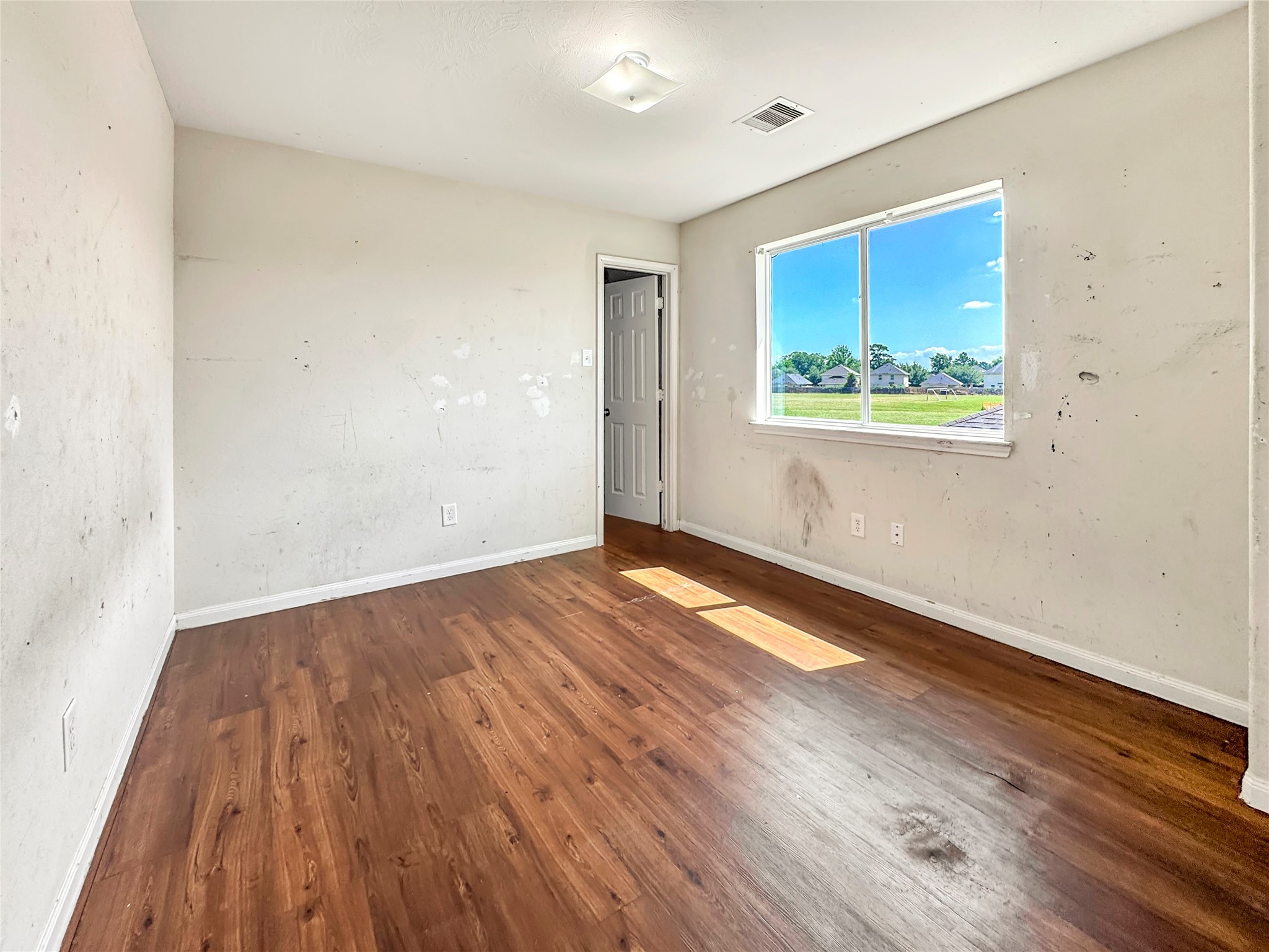 915 Redcrest Springs Court Property Photo 10