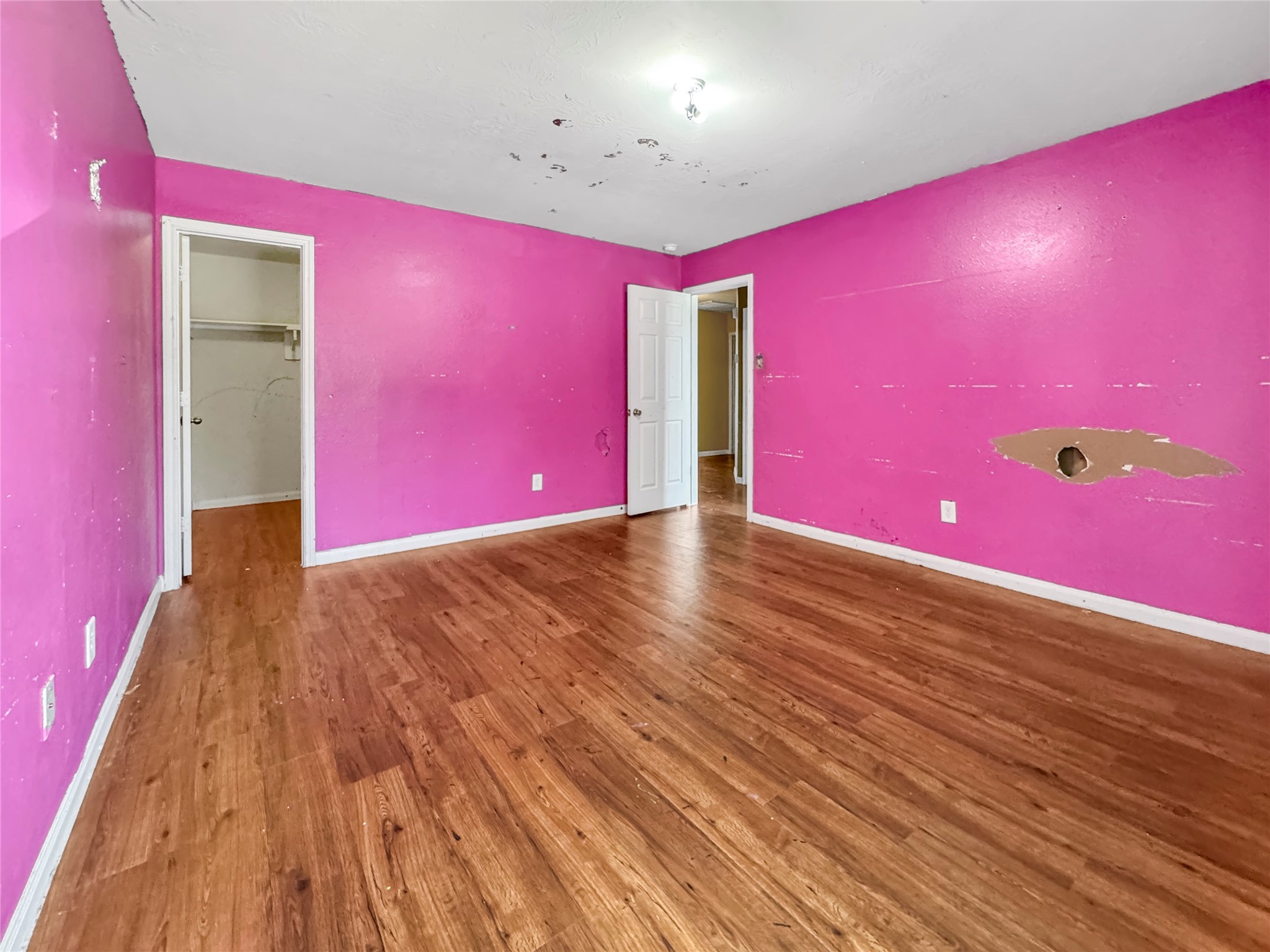 915 Redcrest Springs Court Property Photo 13