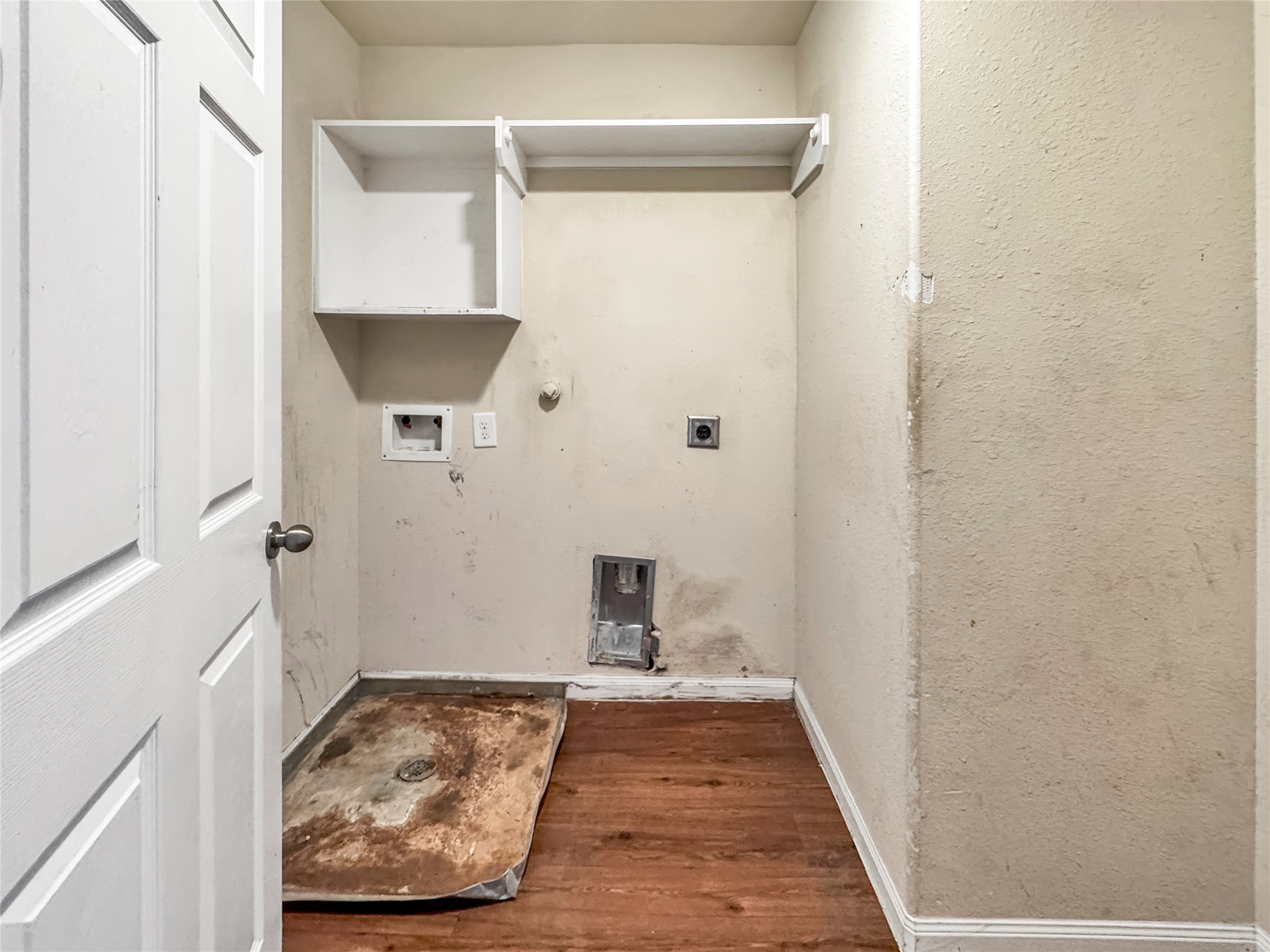 915 Redcrest Springs Court Property Photo 17