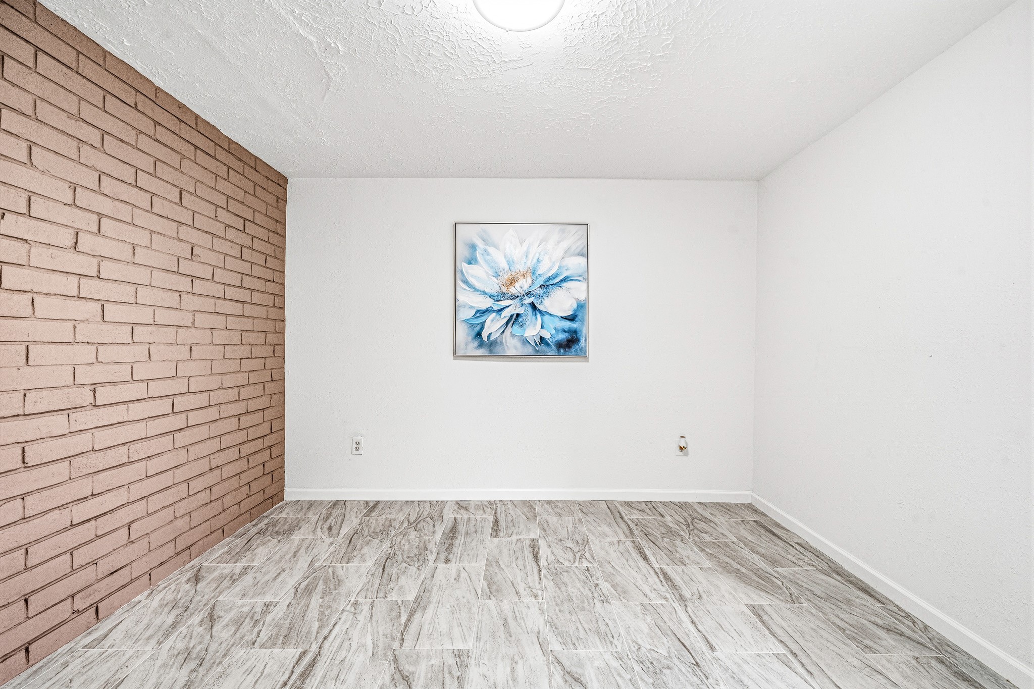 13118 Birch Grove Drive Property Photo 7