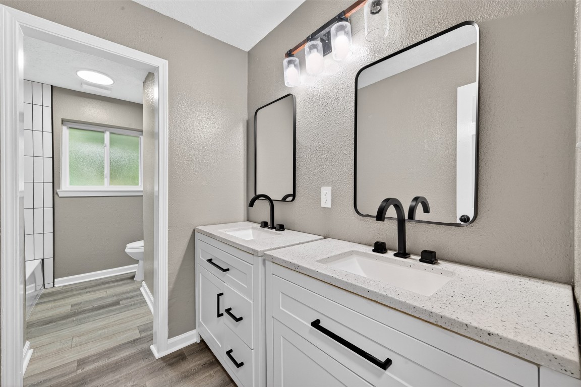 11903 Atwell Drive Property Photo 9
