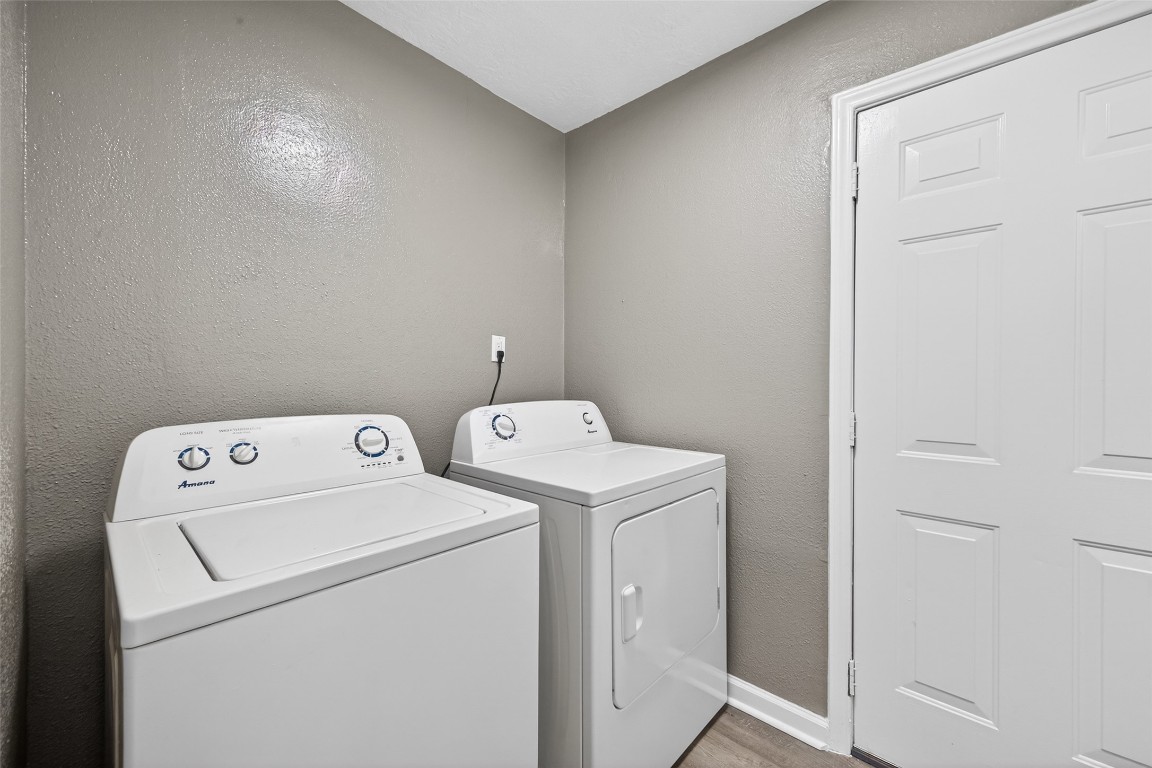 11903 Atwell Drive Property Photo 11