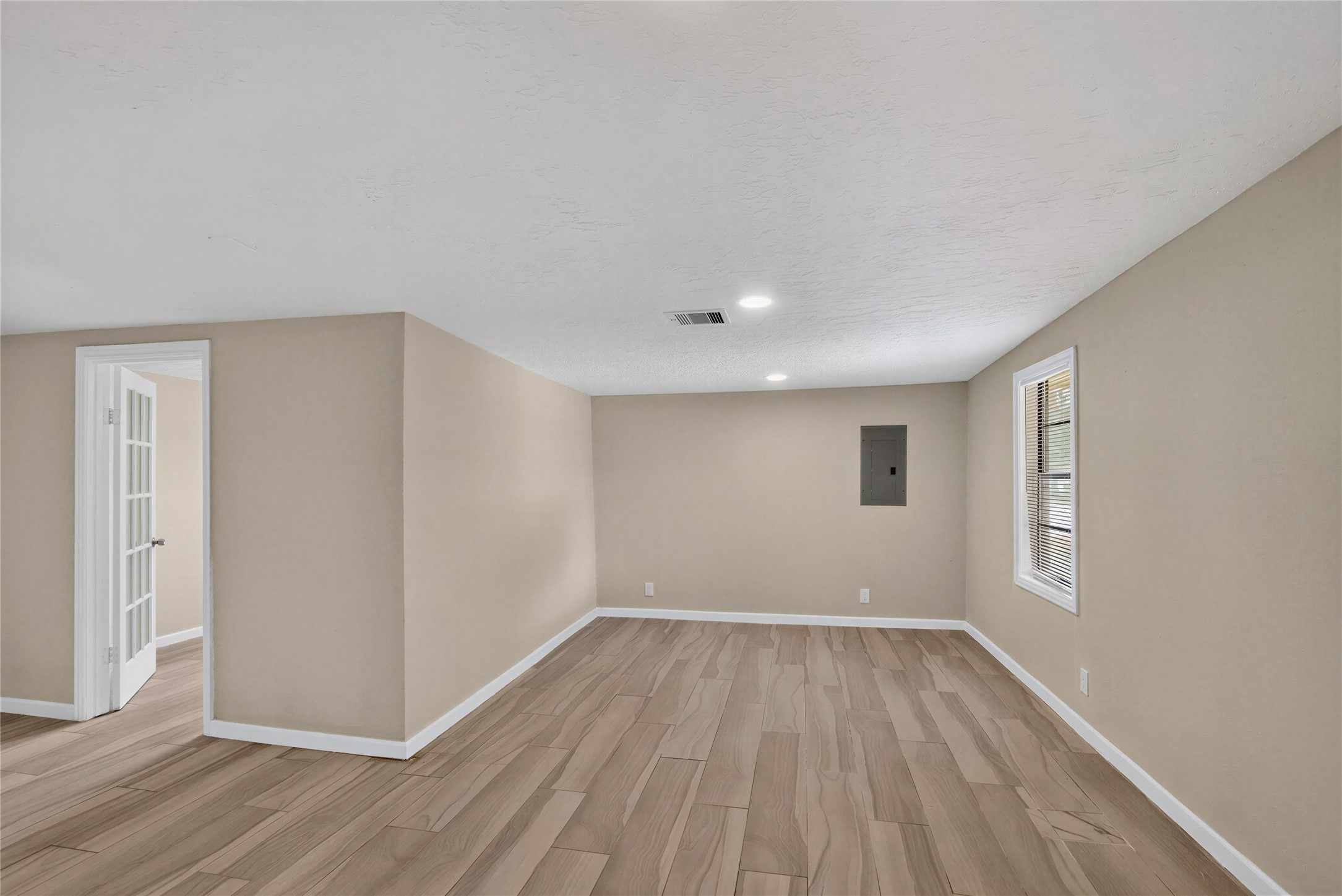 5110 Fm-1765 Property Photo 15