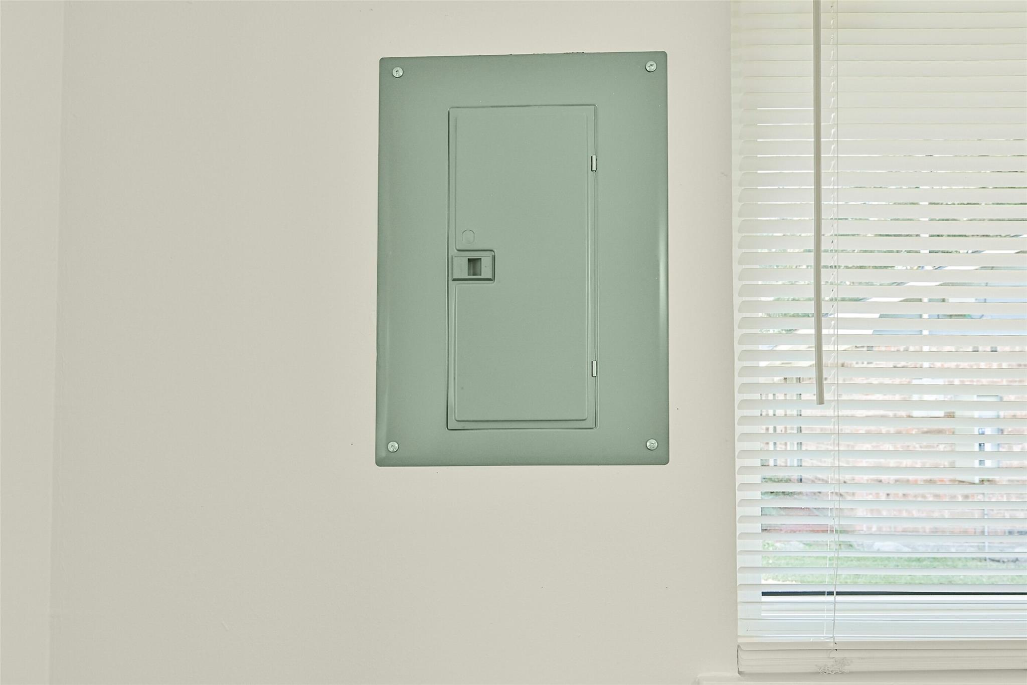 111 Southern Oaks Drive Property Photo 29