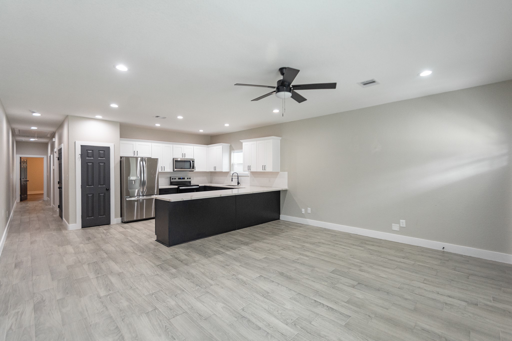 7311 Sandra Street B Property Photo 2