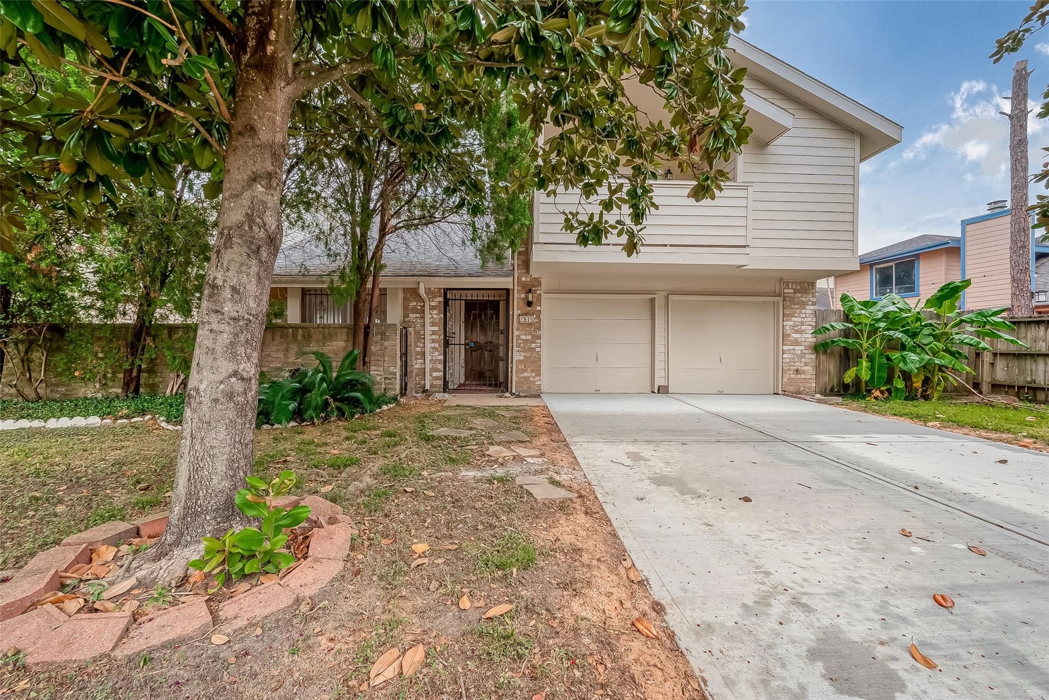 2915 Windchase Boulevard Property Photo 5