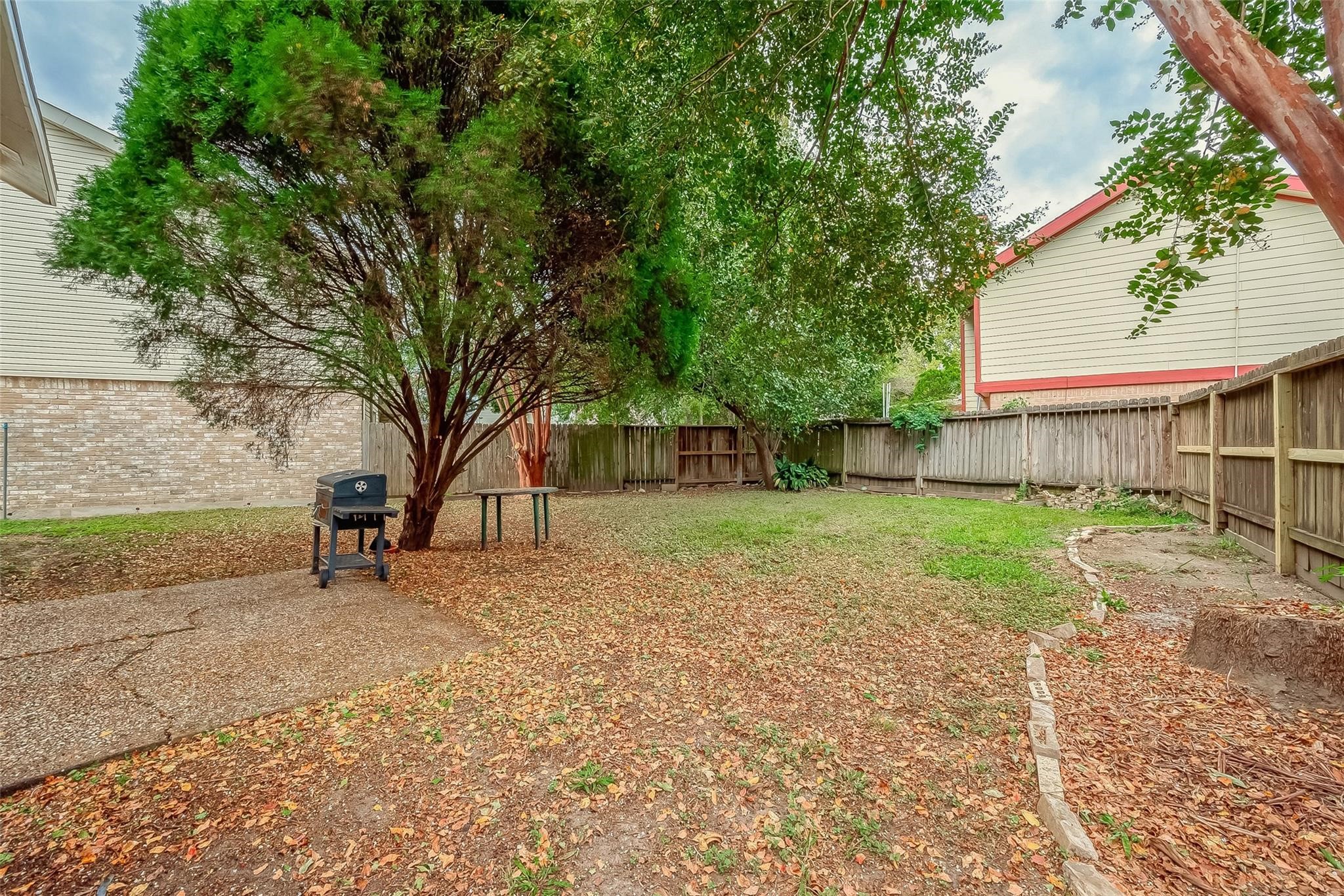 2915 Windchase Boulevard Property Photo 7
