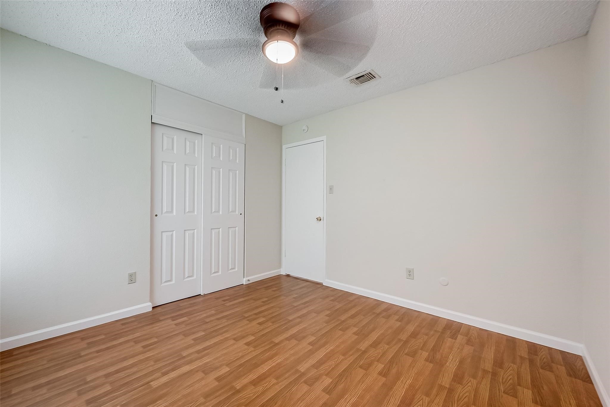 2915 Windchase Boulevard Property Photo 23