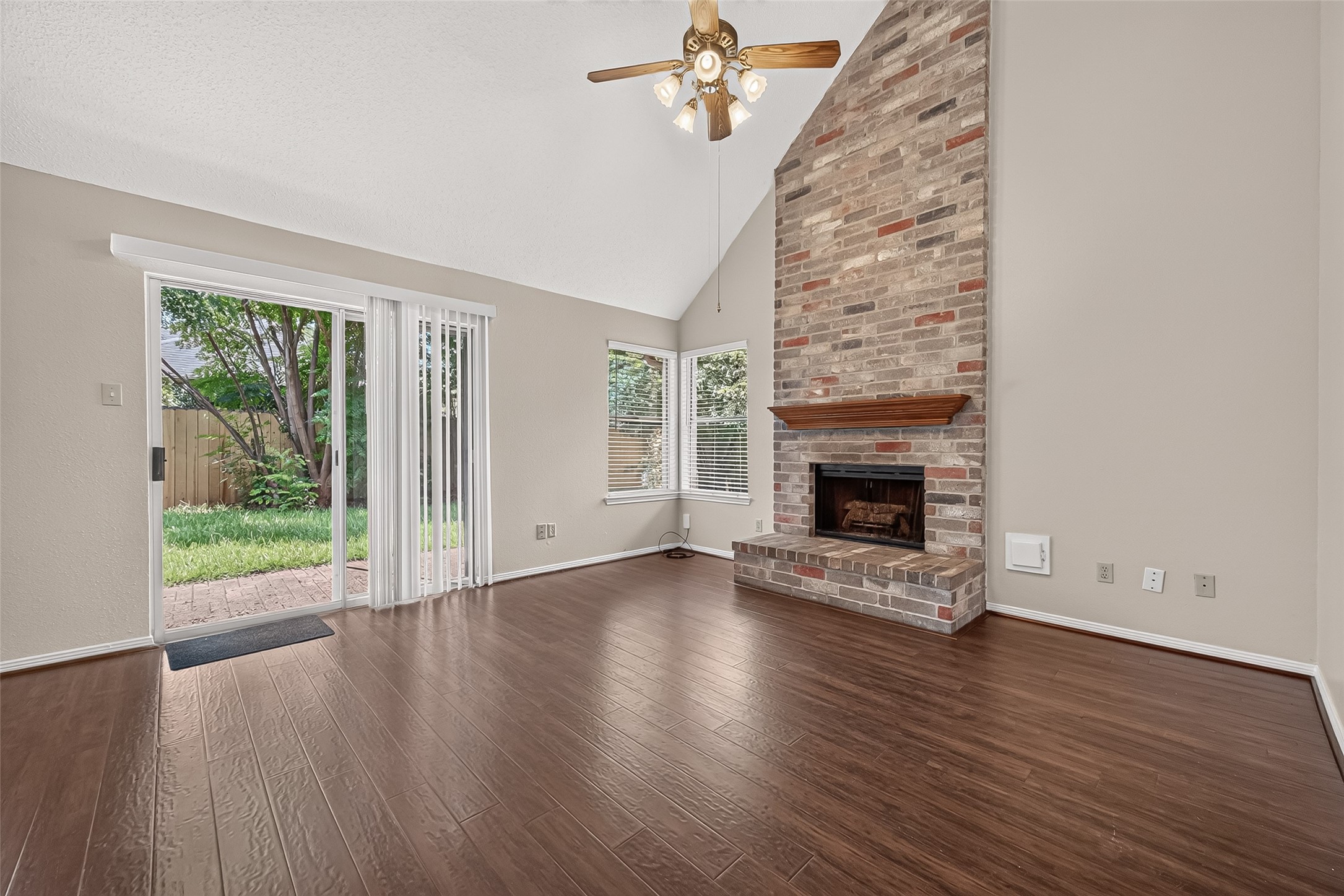 2922 Cotton Stock Drive Property Photo 12