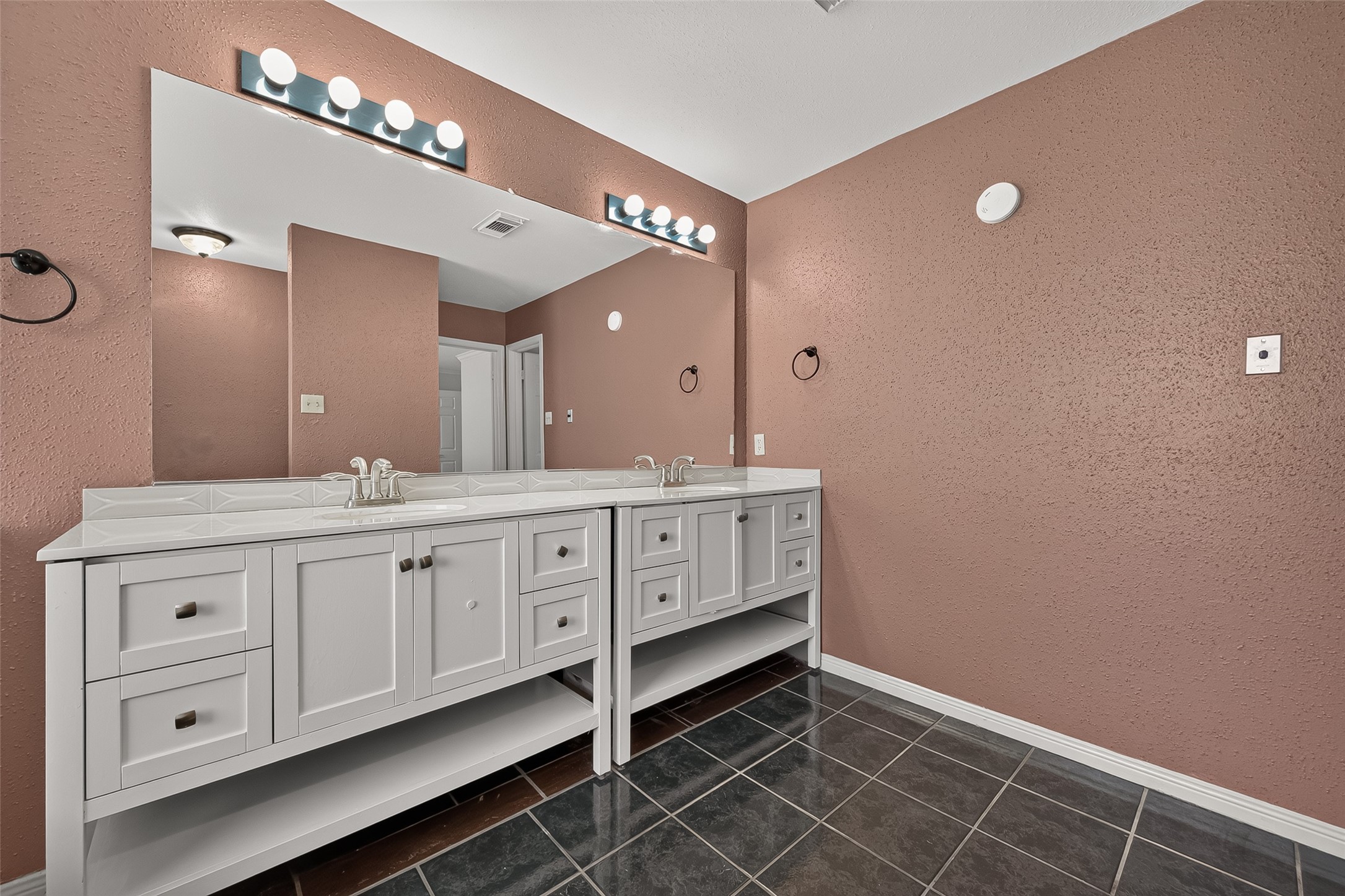 2922 Cotton Stock Drive Property Photo 37