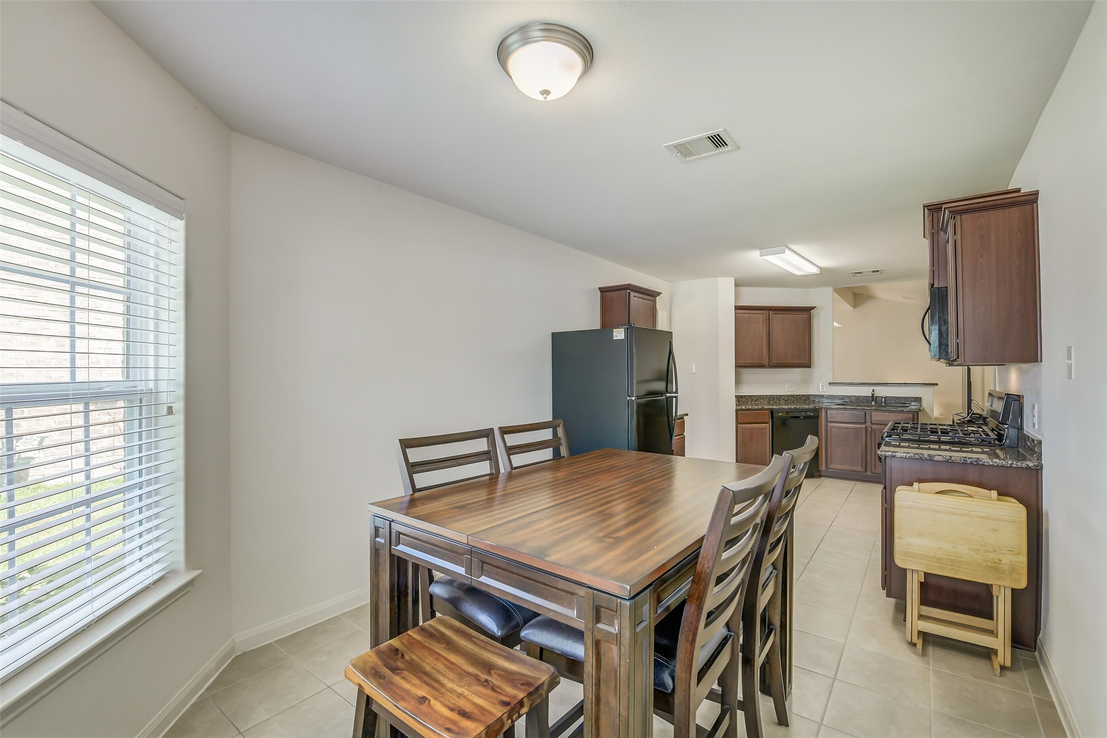 7614 Dusty Melody Lane Property Photo 11