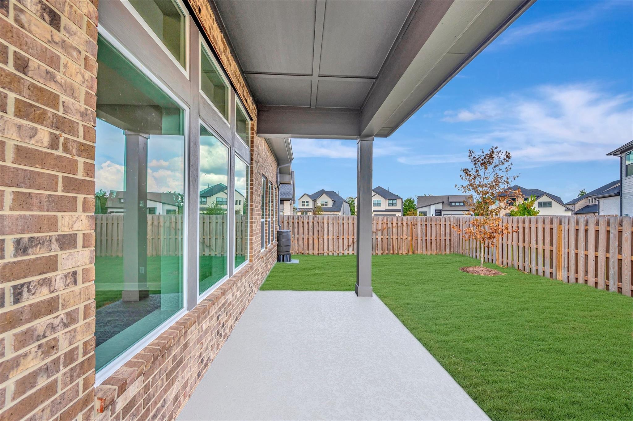 1935 El Pino Street, Todd Mission Tx 77316 Property Photo 6