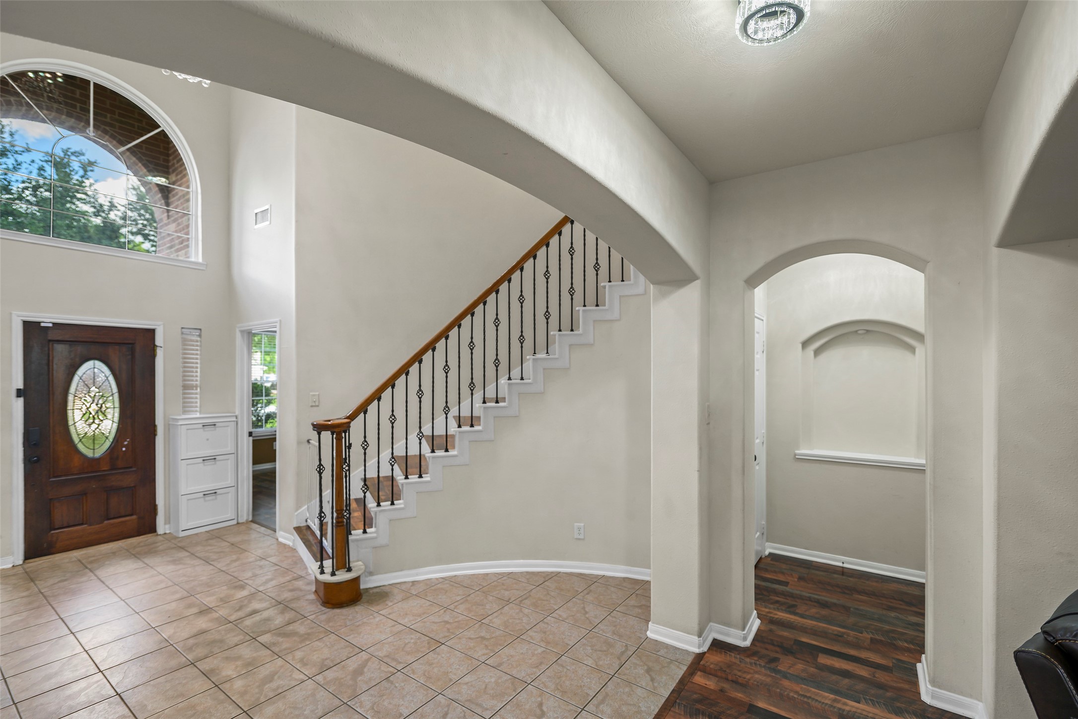 9211 Memorial Grove Drive Property Photo 16