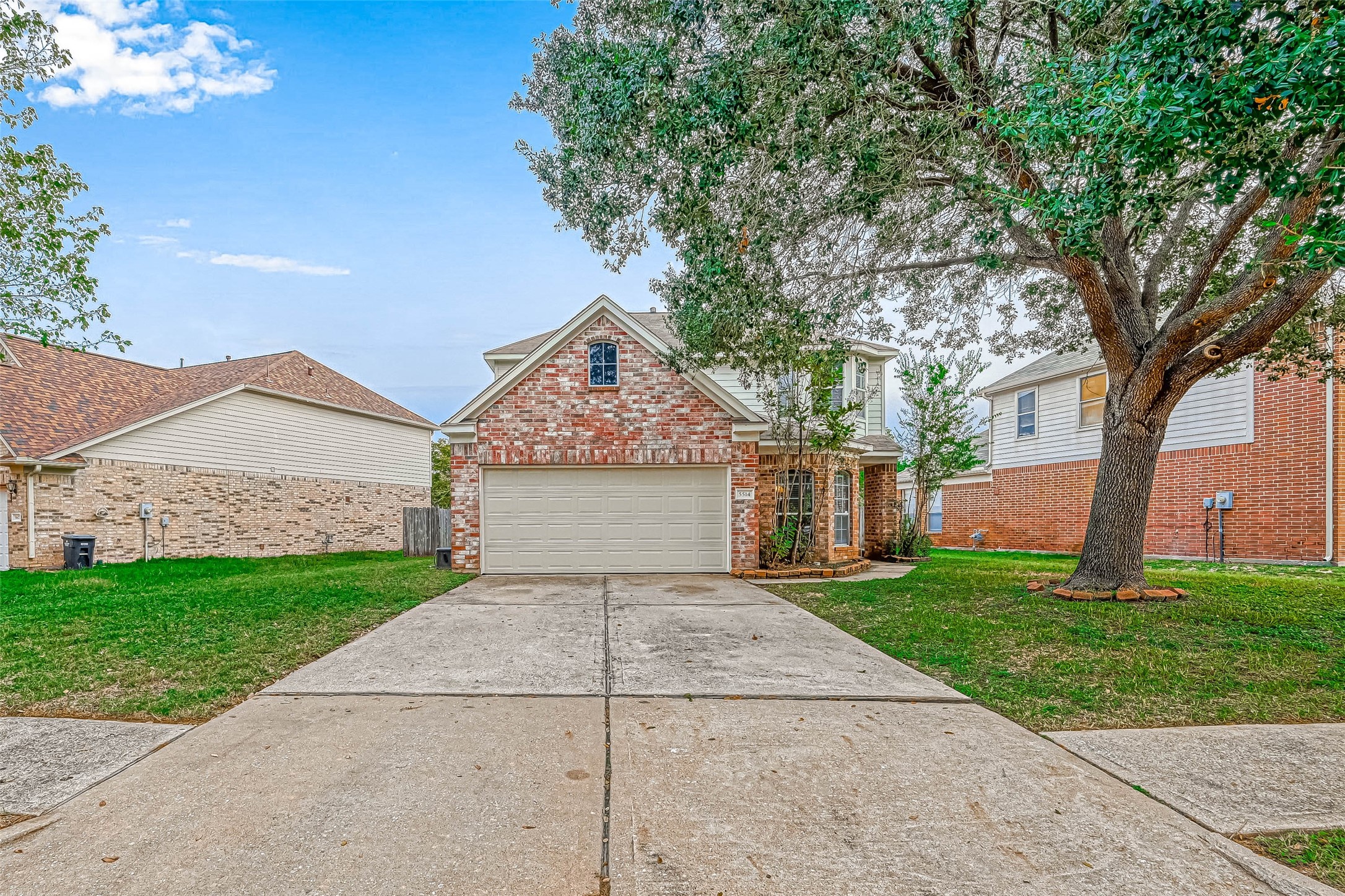 5514 Saddle Bred Drive Property Photo 4