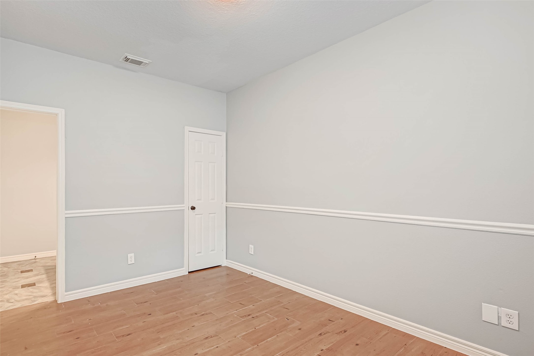 5514 Saddle Bred Drive Property Photo 27