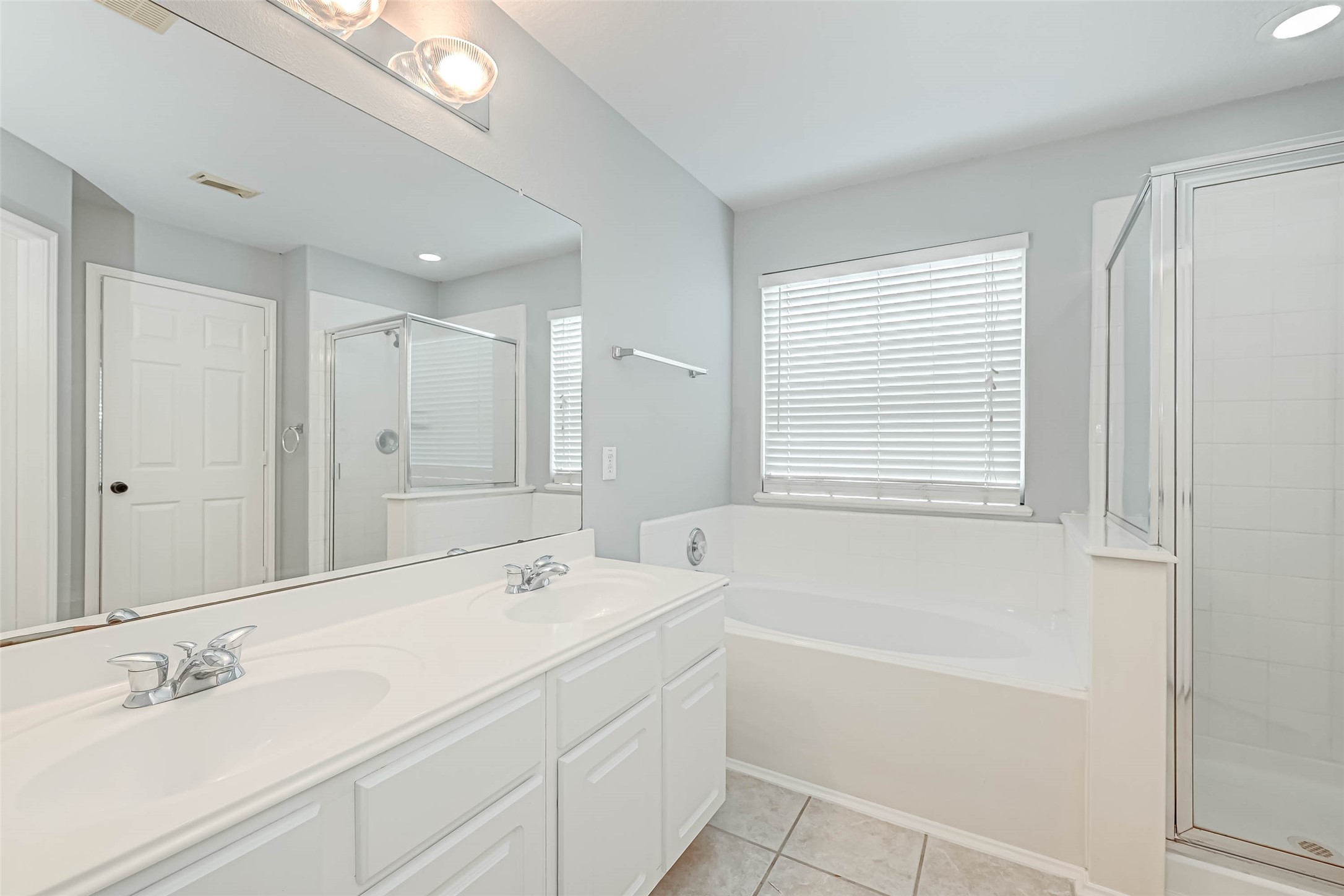 5514 Saddle Bred Drive Property Photo 39