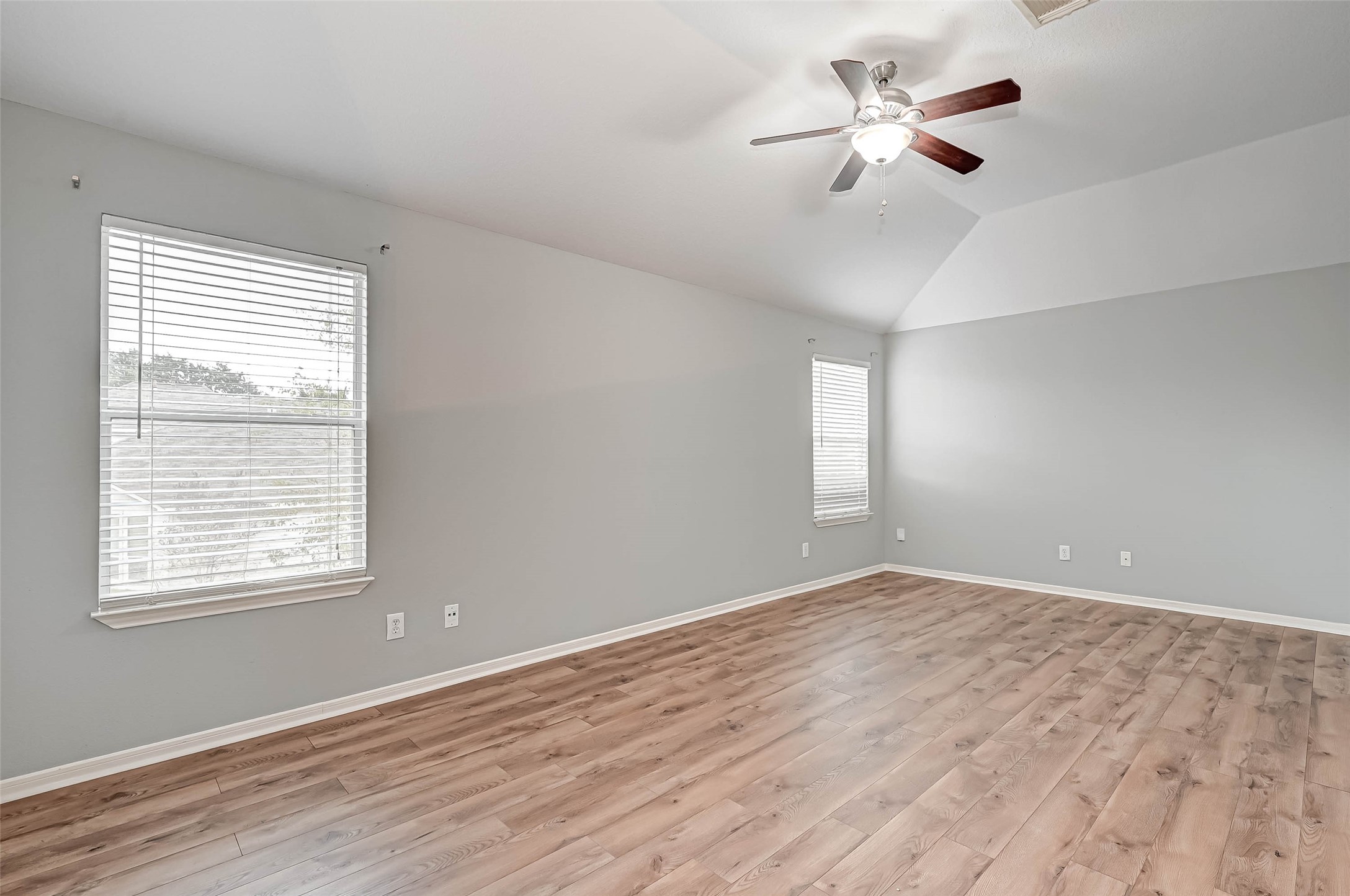 5514 Saddle Bred Drive Property Photo 41