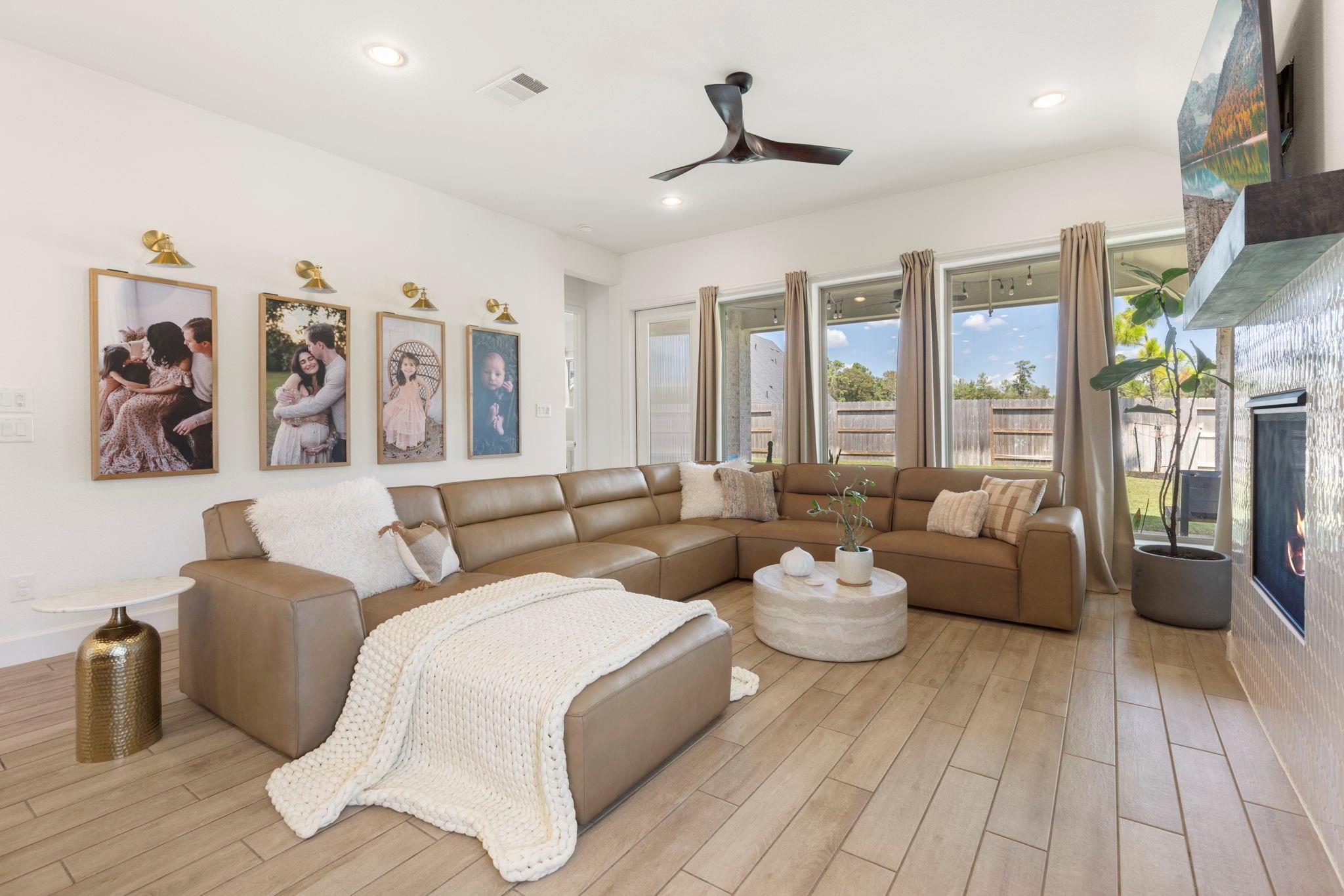 13071 Soaring Forest Drive Property Photo 11
