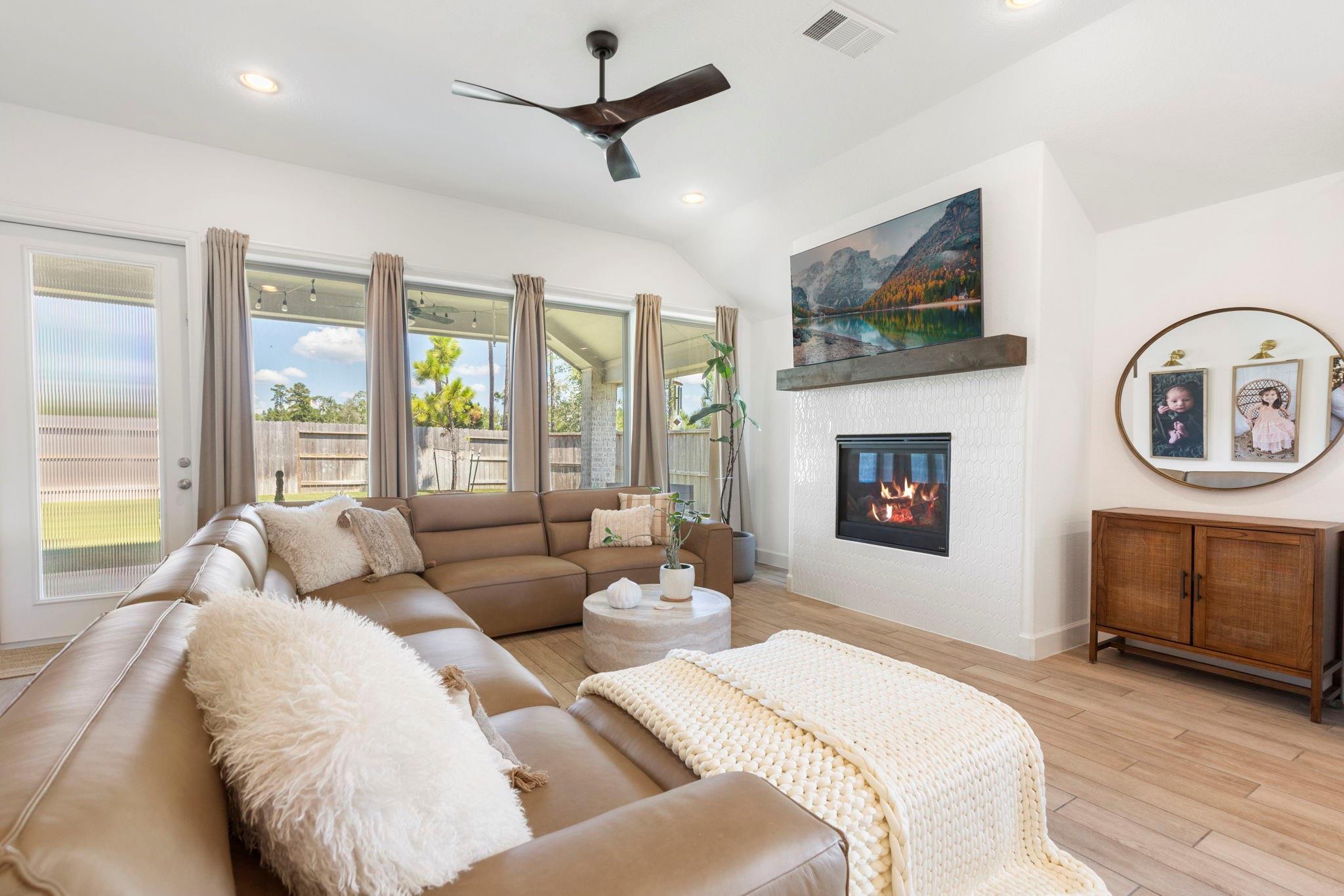 13071 Soaring Forest Drive Property Photo 12