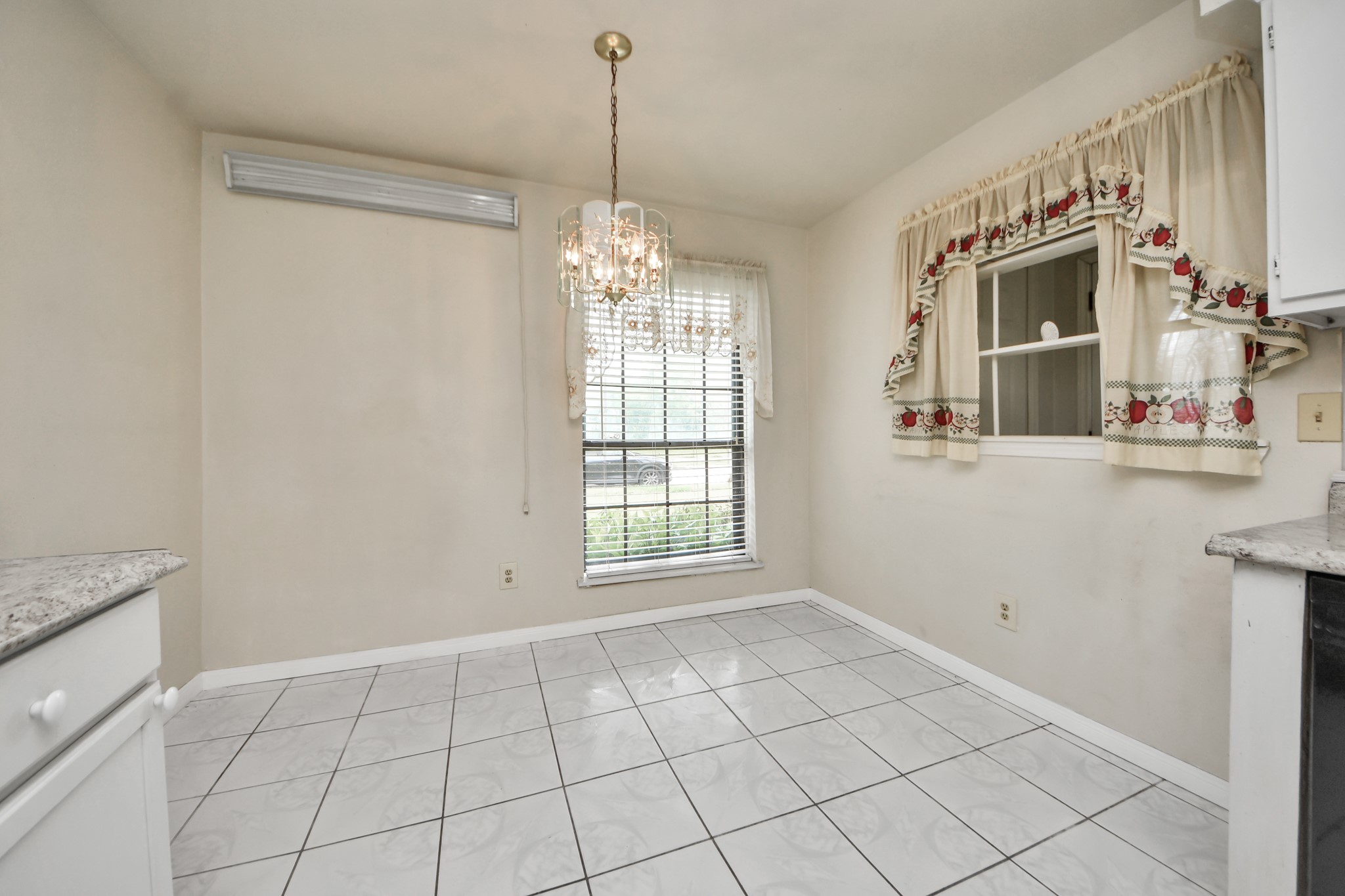 10406 Sagestar Lane Property Photo 20