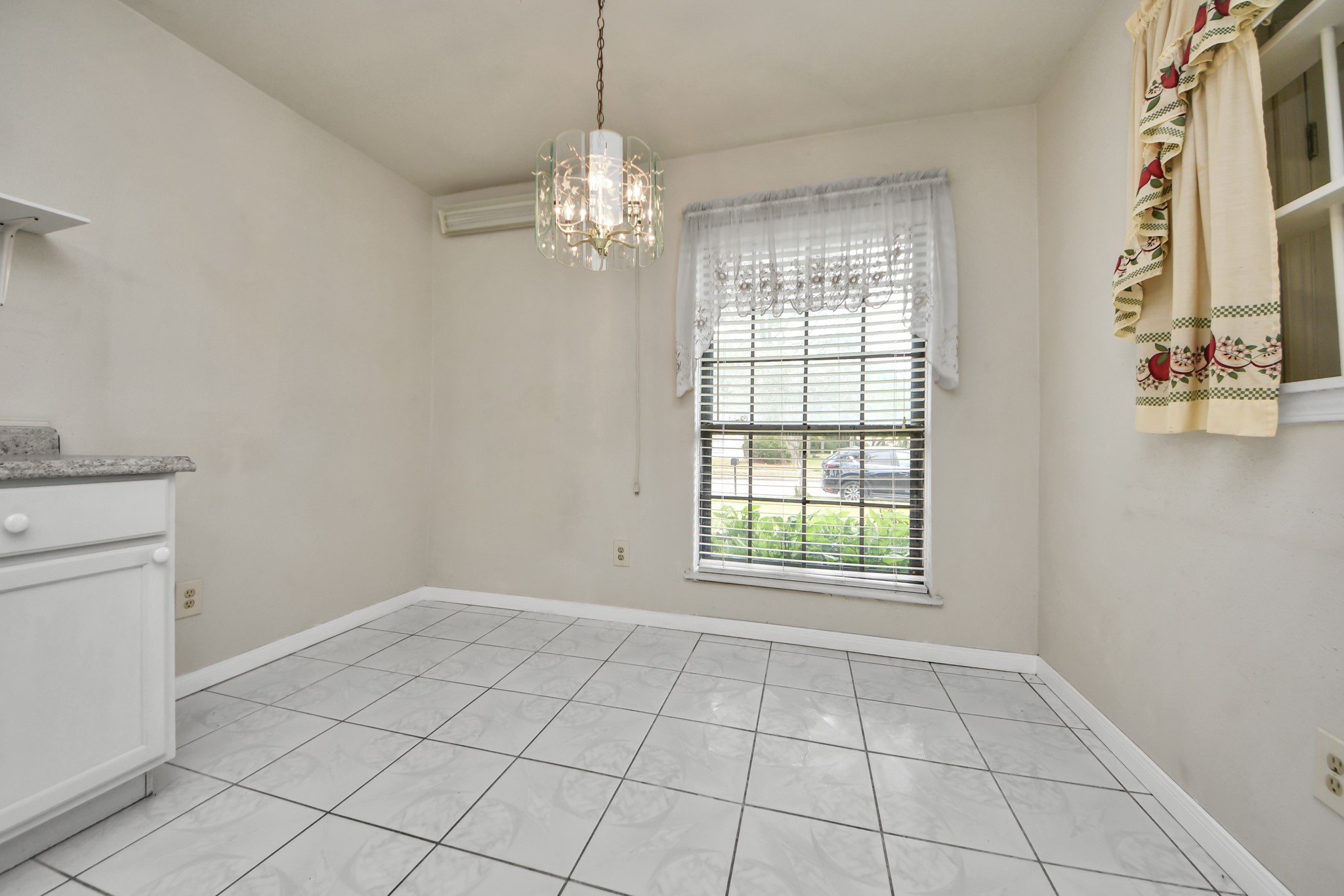 10406 Sagestar Lane Property Photo 21