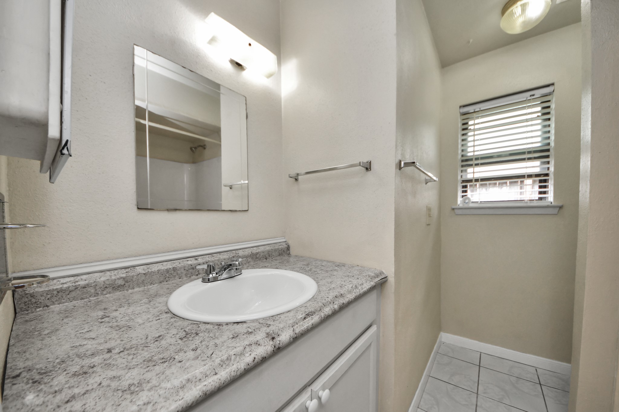 10406 Sagestar Lane Property Photo 25