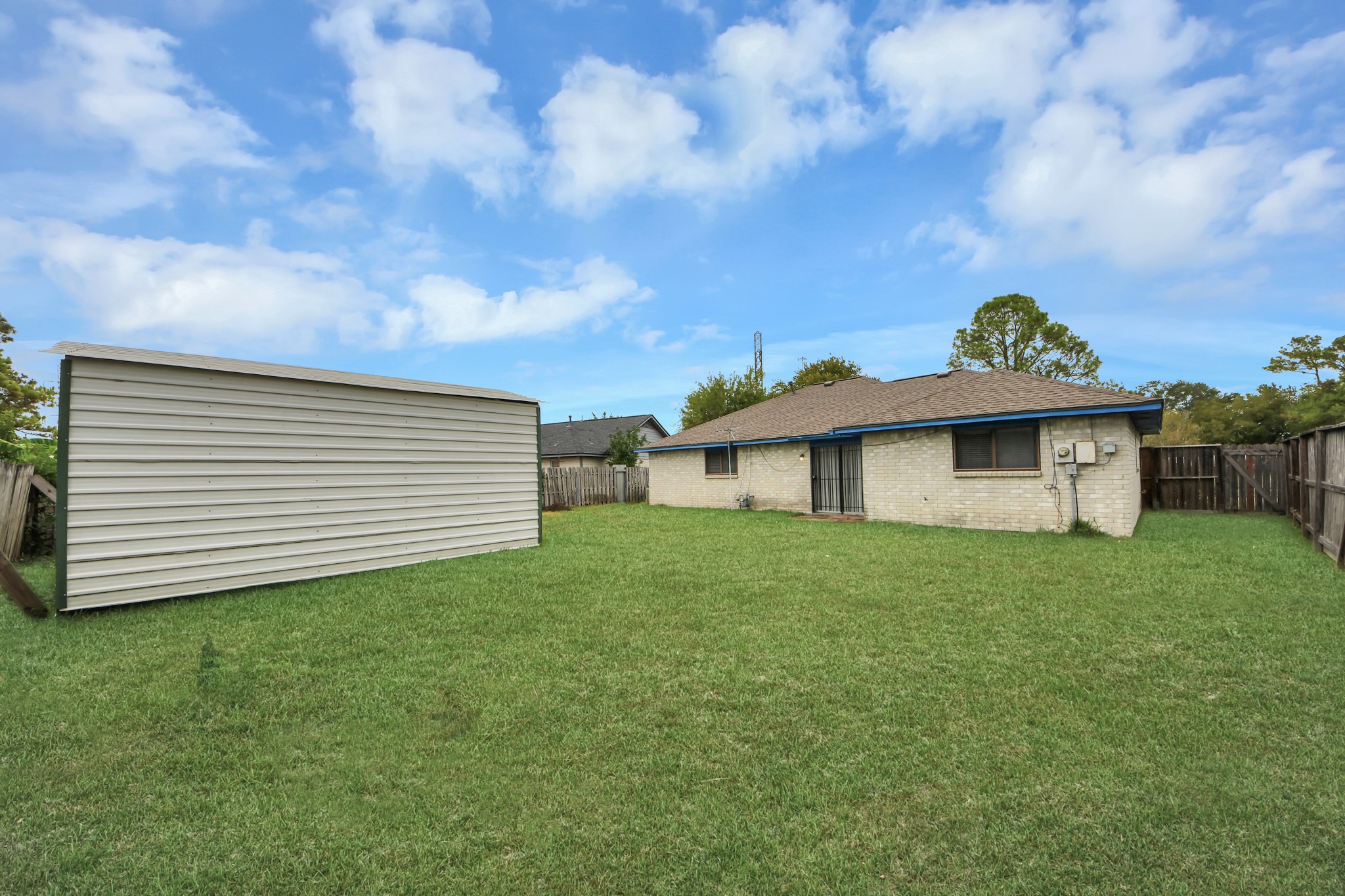 10406 Sagestar Lane Property Photo 33
