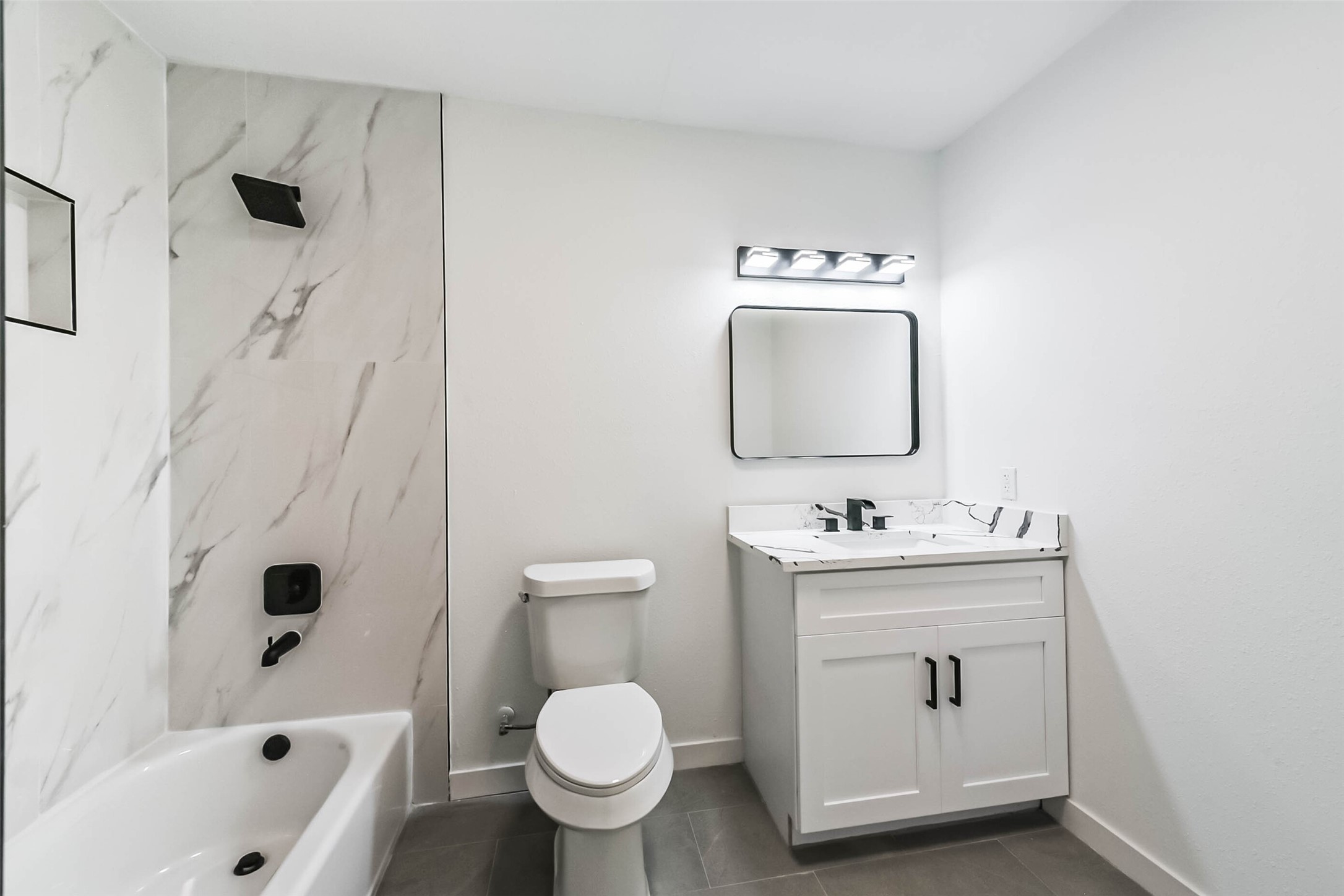 3853 Wentworth Street Property Photo 23
