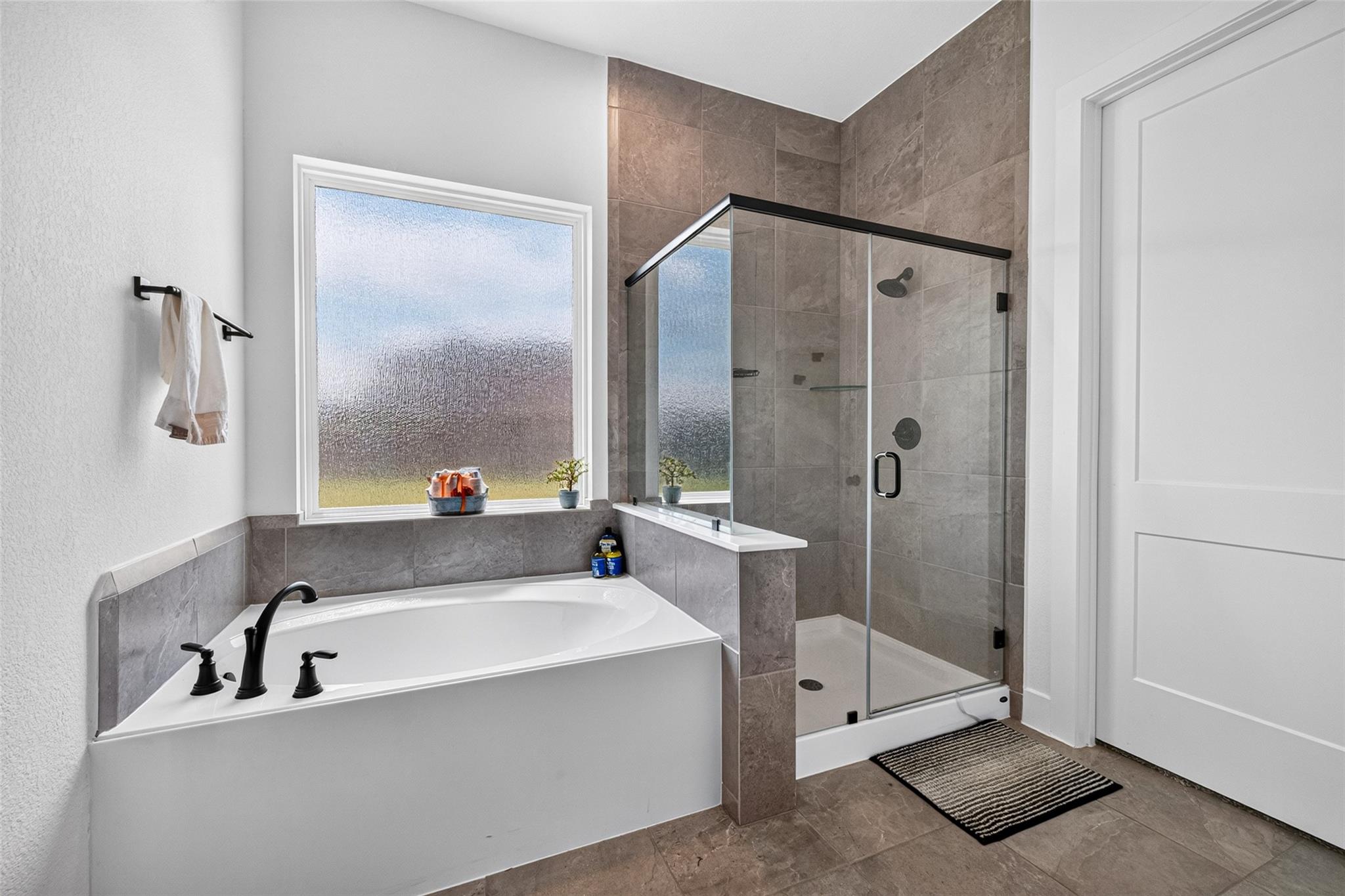 5051 Country Meadows Trail, Iowa Colony Tx 77583 Property Photo 27