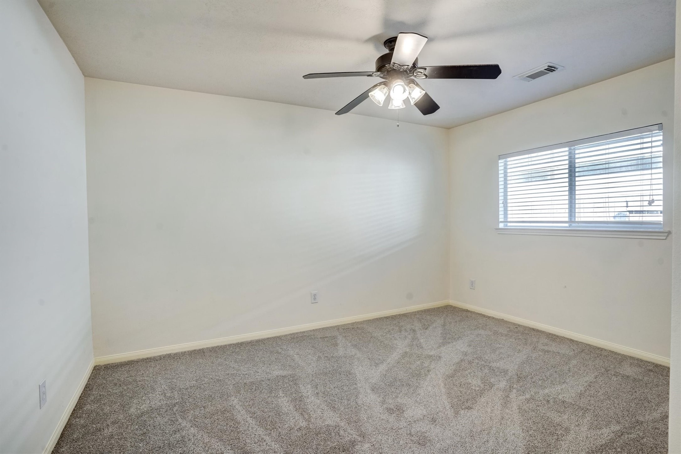 7922 Thorncroft Manor Lane Property Photo 20
