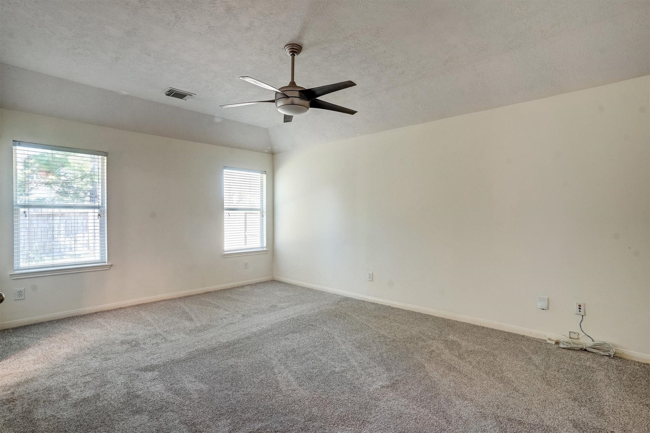 7922 Thorncroft Manor Lane Property Photo 27