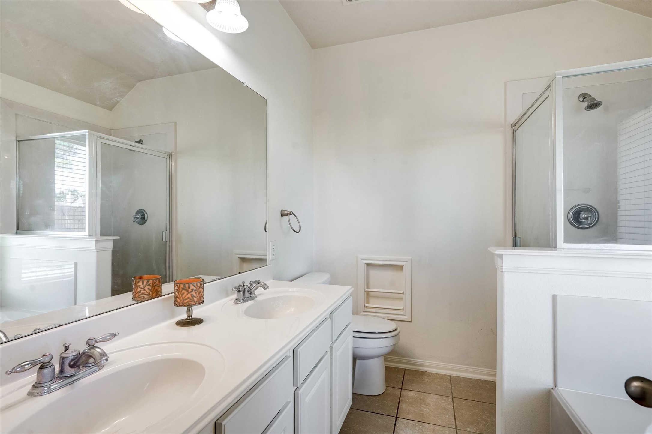 7922 Thorncroft Manor Lane Property Photo 28