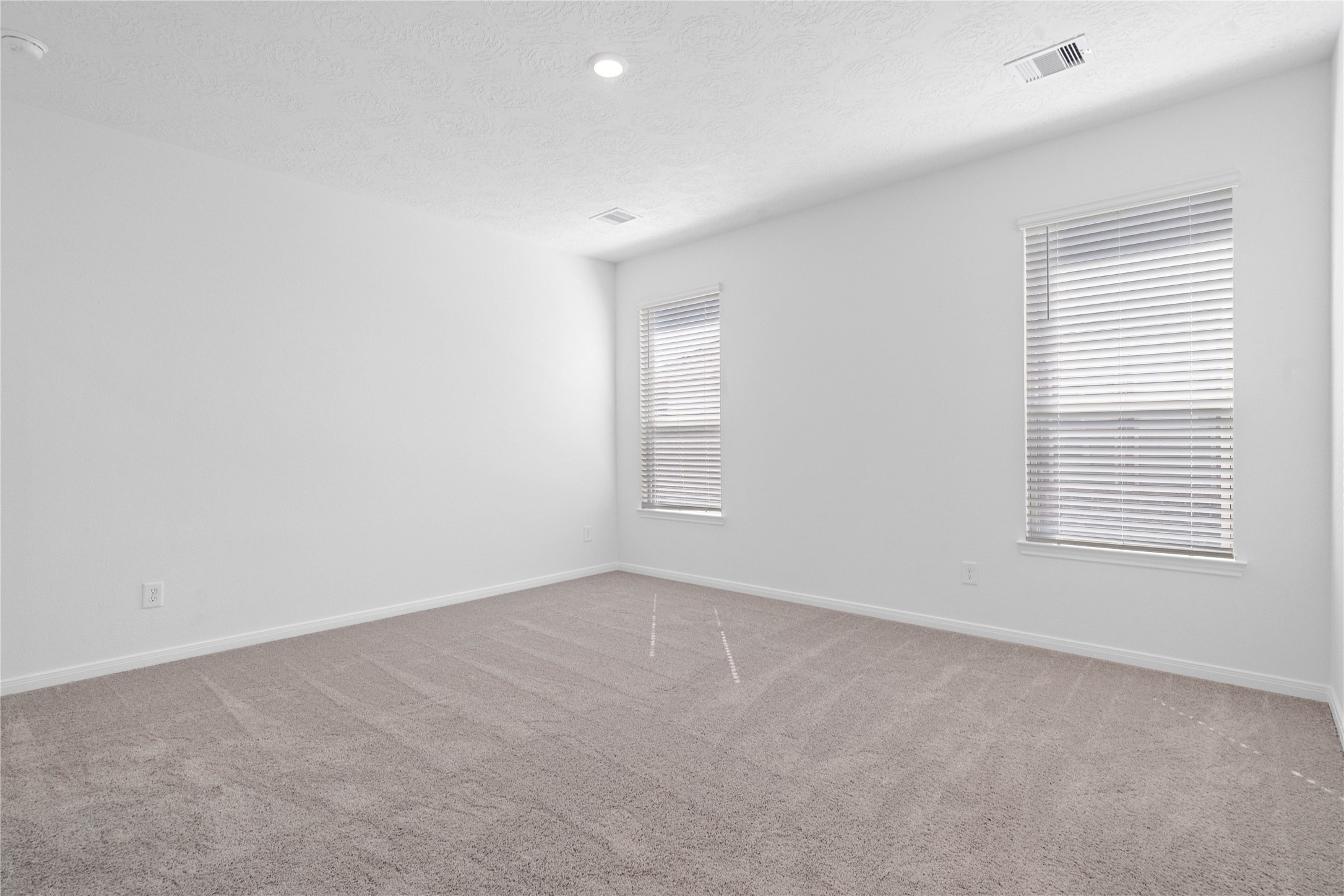 3522 Dryer Park Drive Property Photo 7