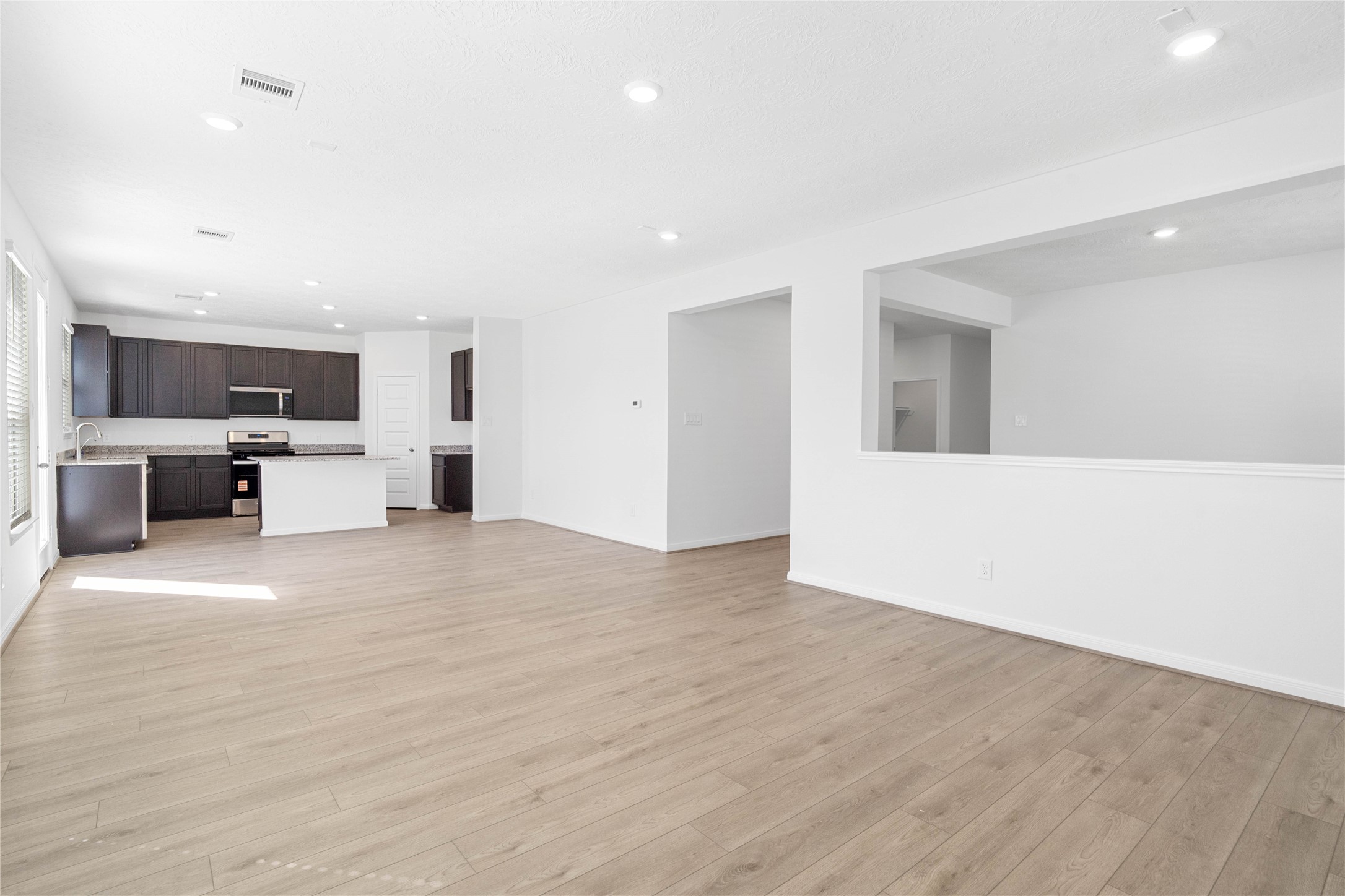 3522 Dryer Park Drive Property Photo 12