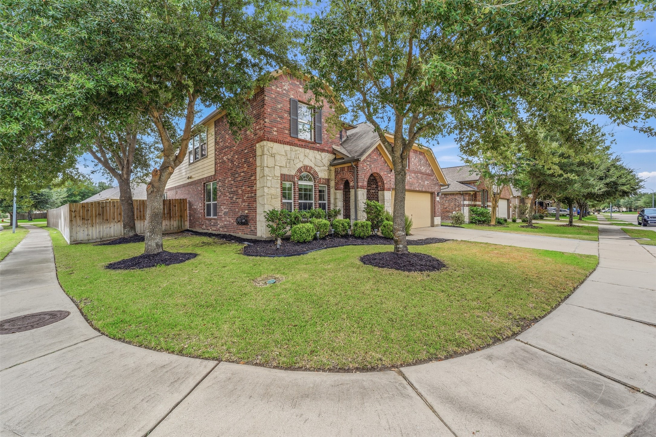 9982 Manor Spring Lane Property Photo 1