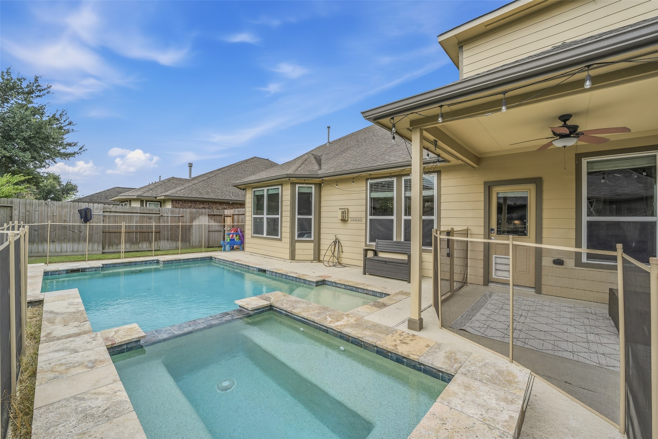 9982 Manor Spring Lane Property Photo 1
