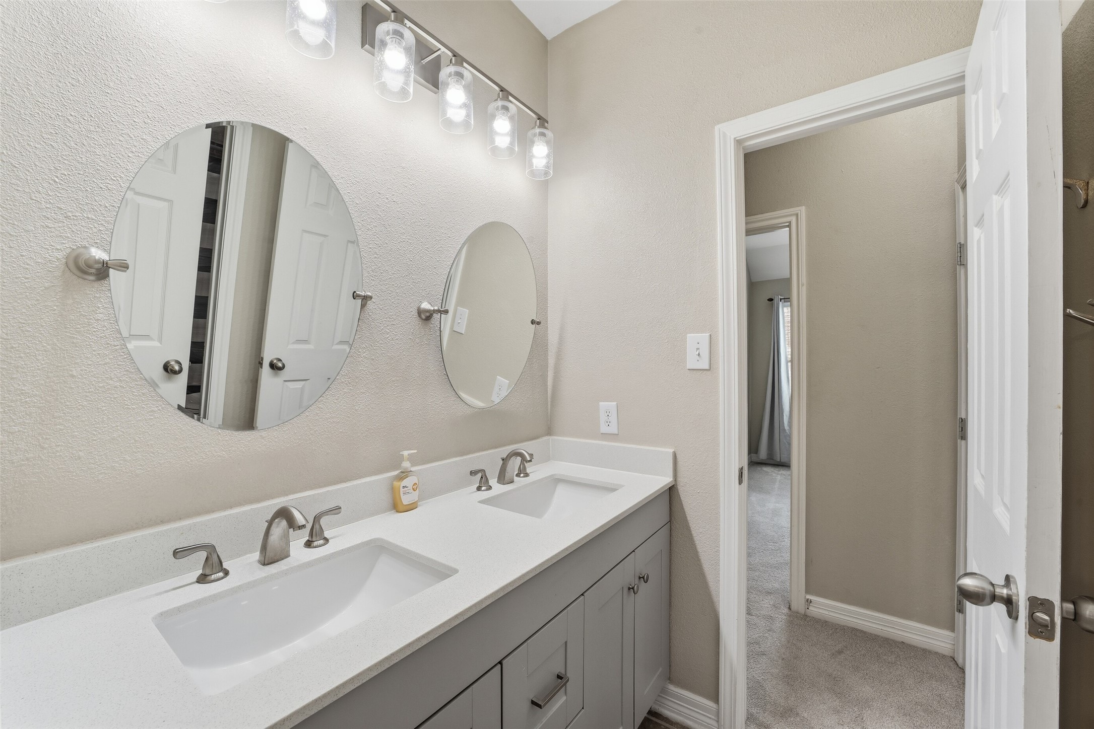 9982 Manor Spring Lane Property Photo 25