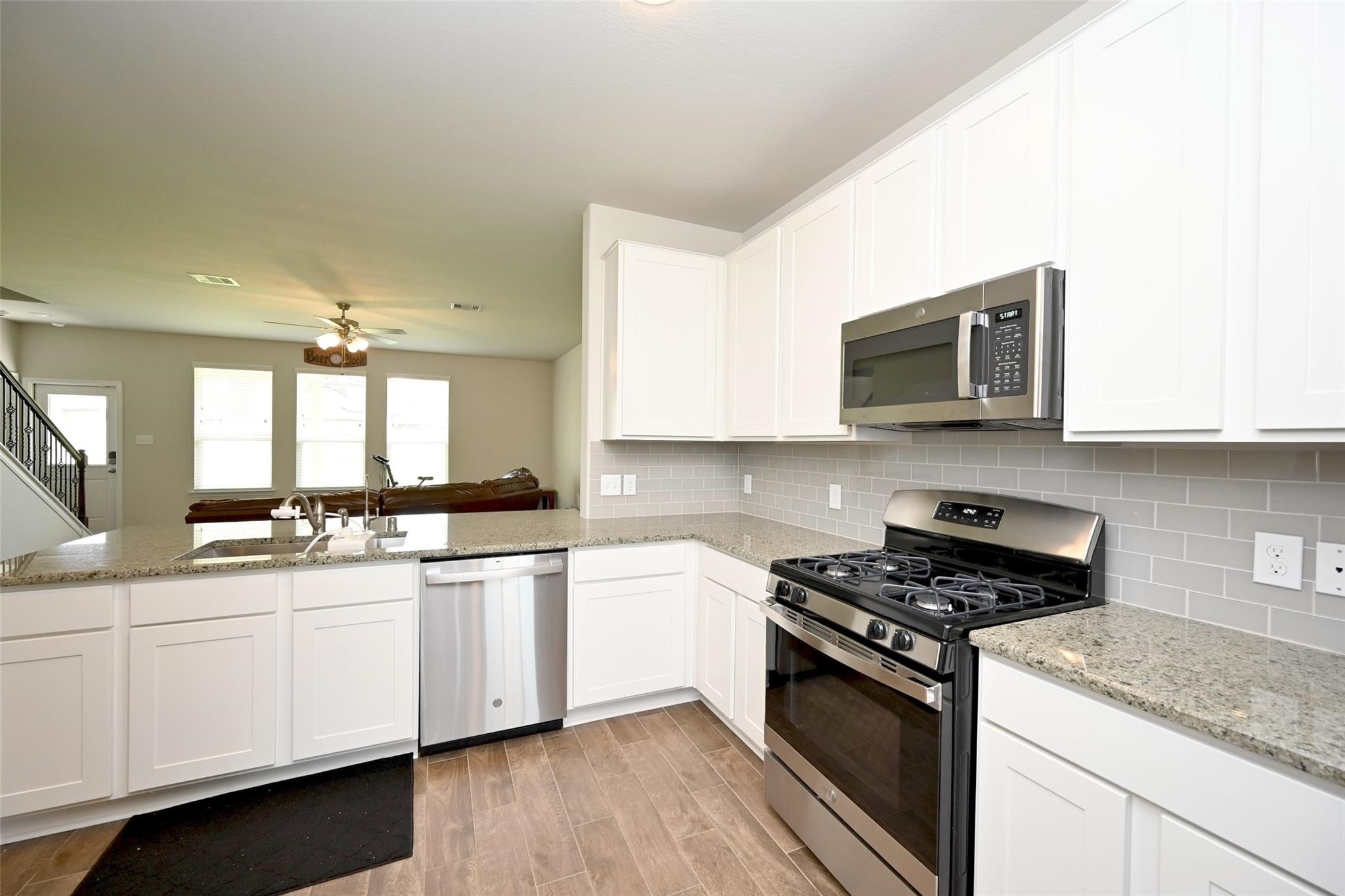 4619 Ehrlich Court Property Photo 7