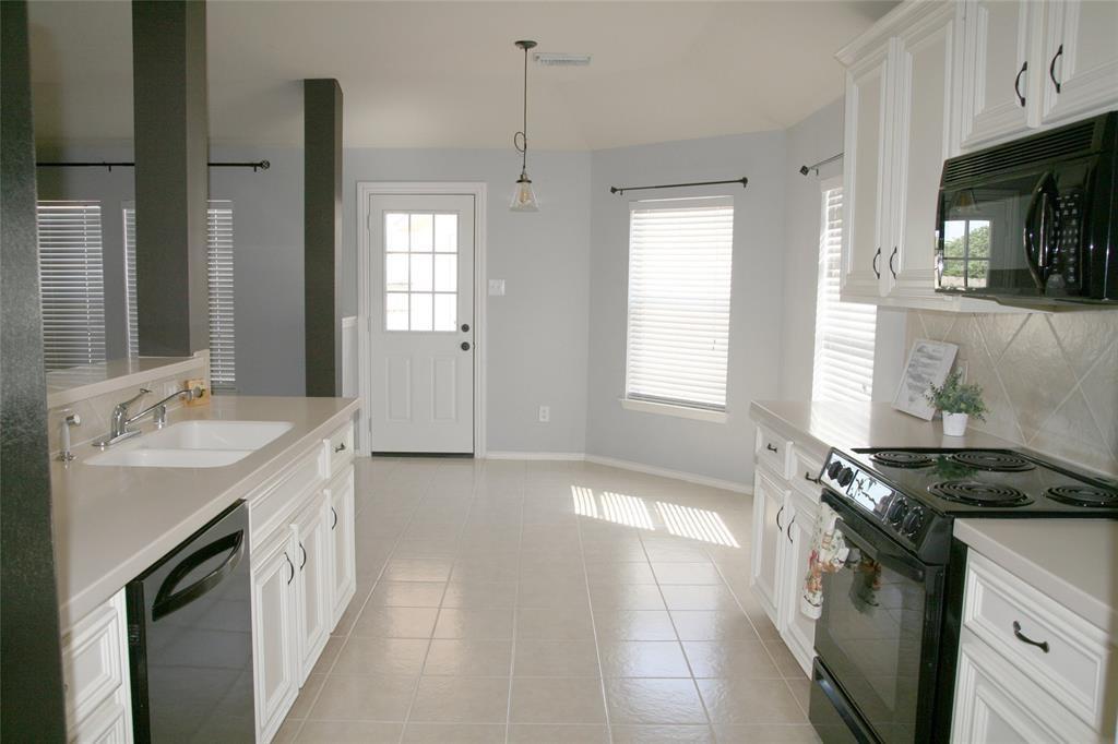 3703 Humble Drive Property Photo 5
