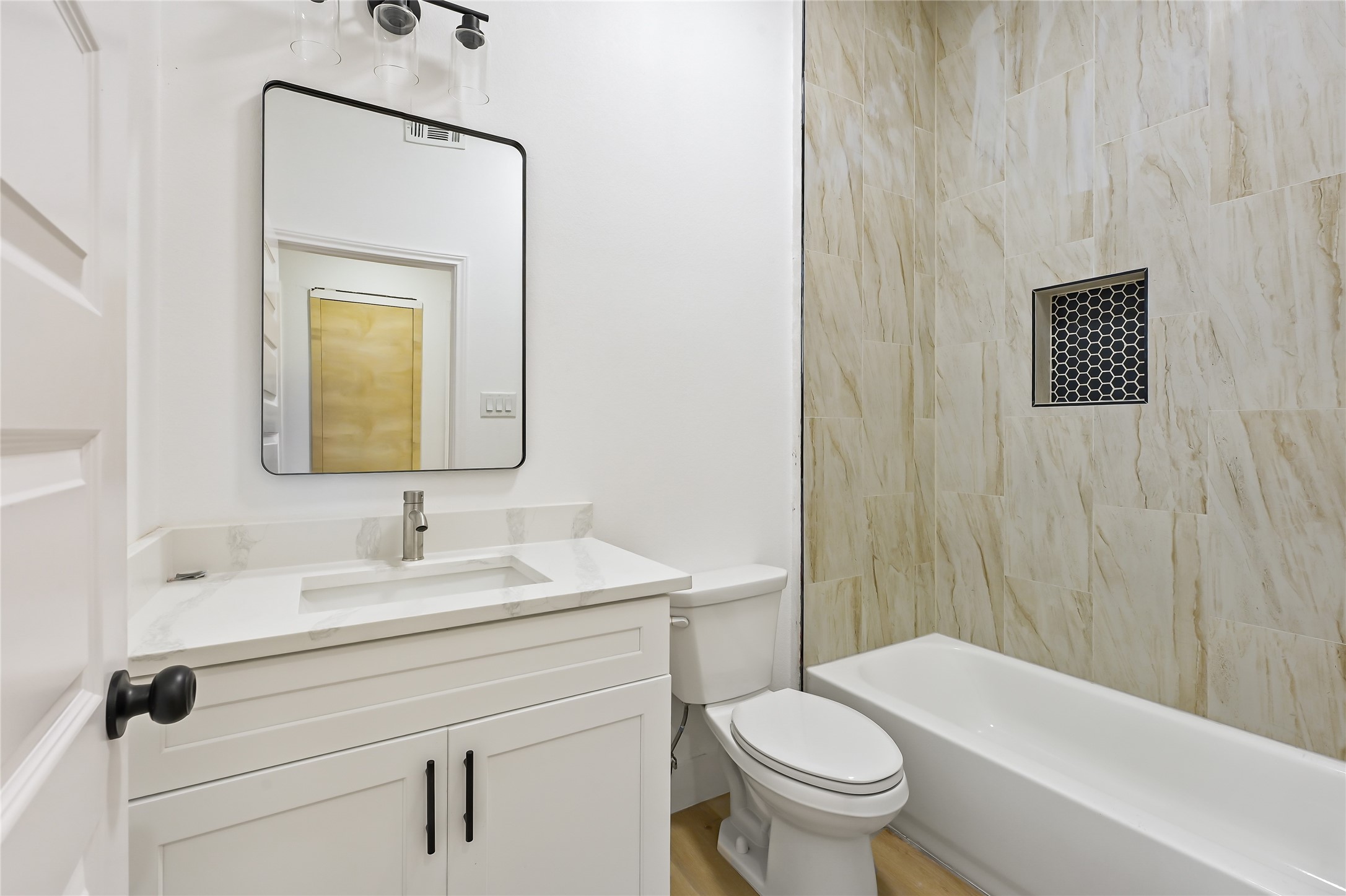 8123 Betty Boop Street A/b Property Photo 6